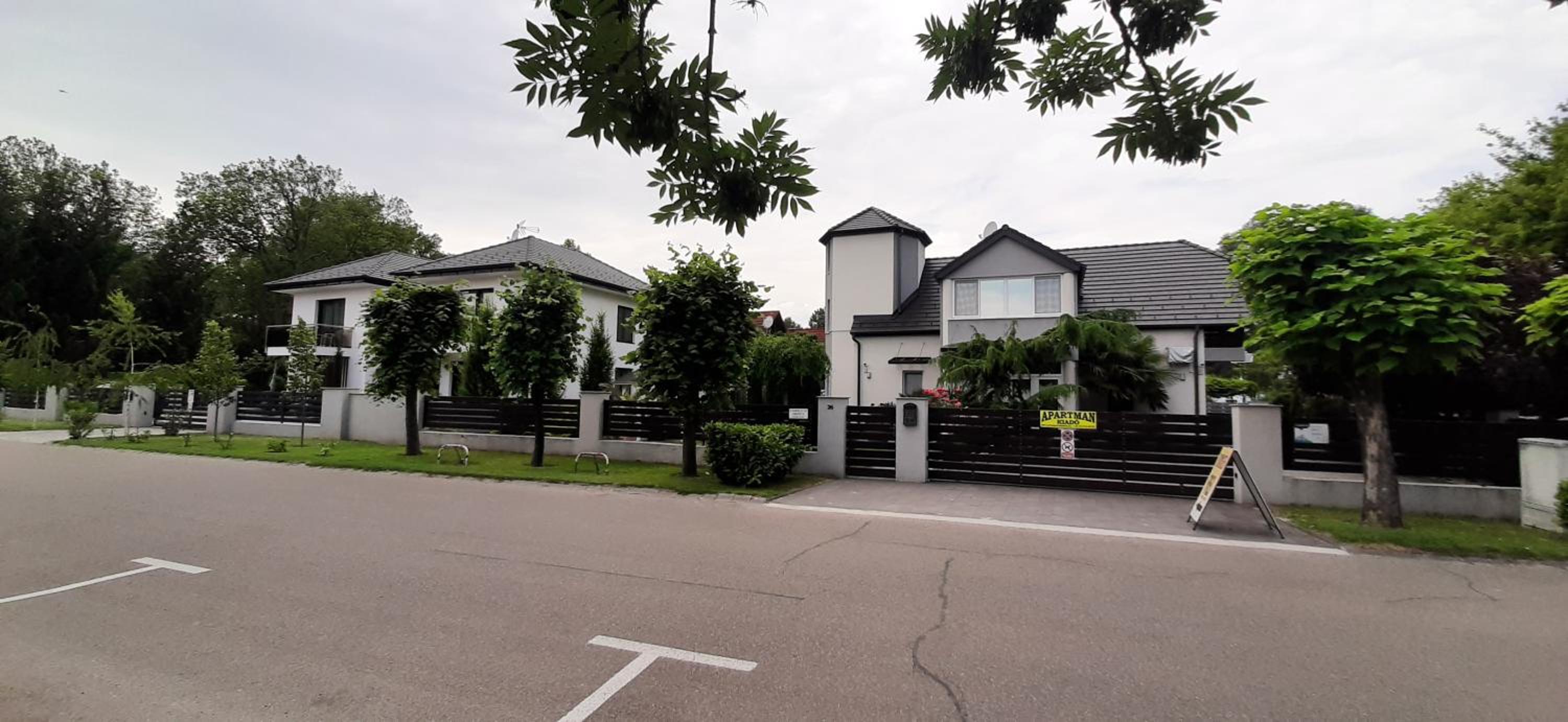 Ancsi Apartmanház