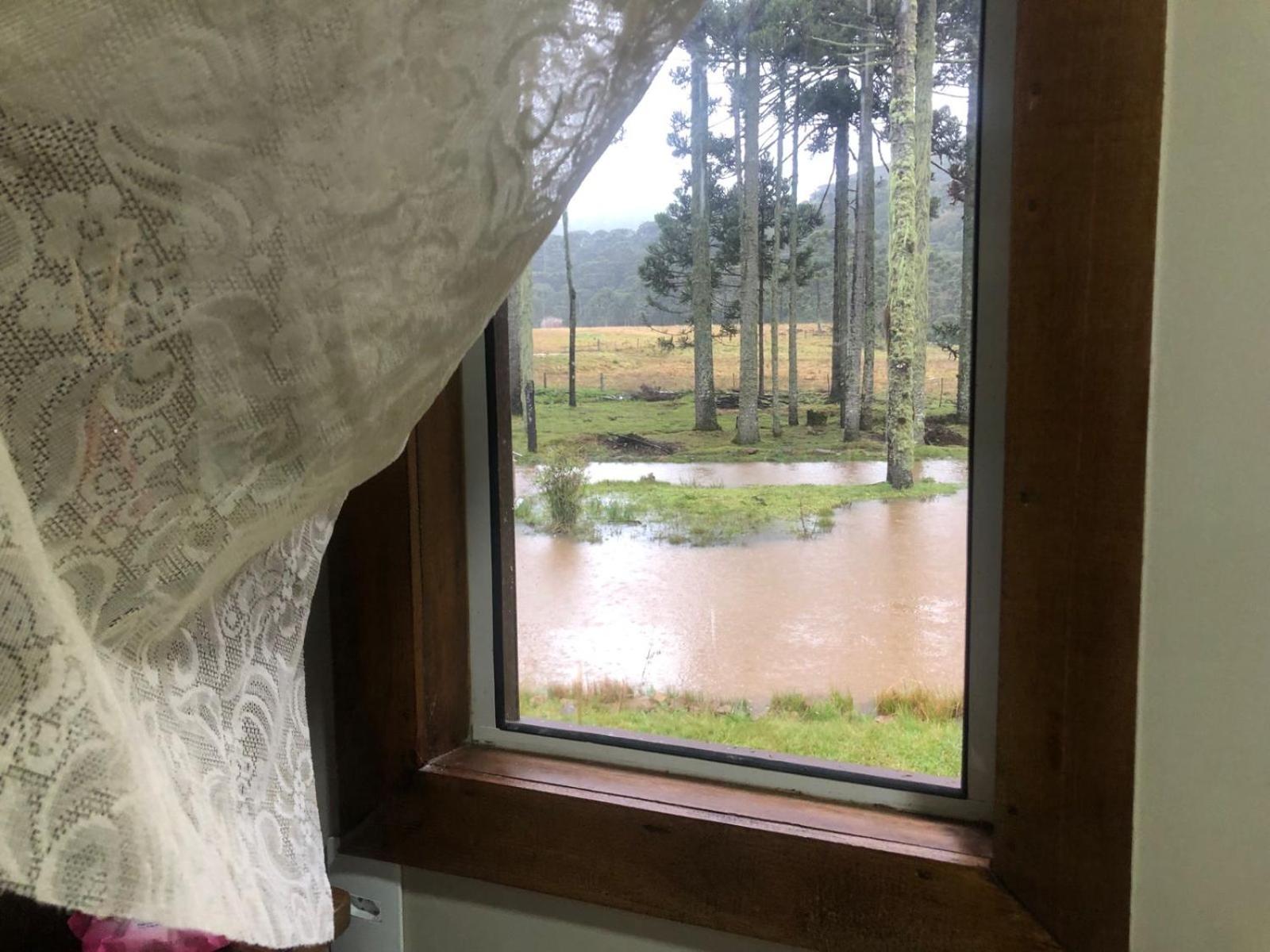 Cabana no Lago, Paz e Aconchego