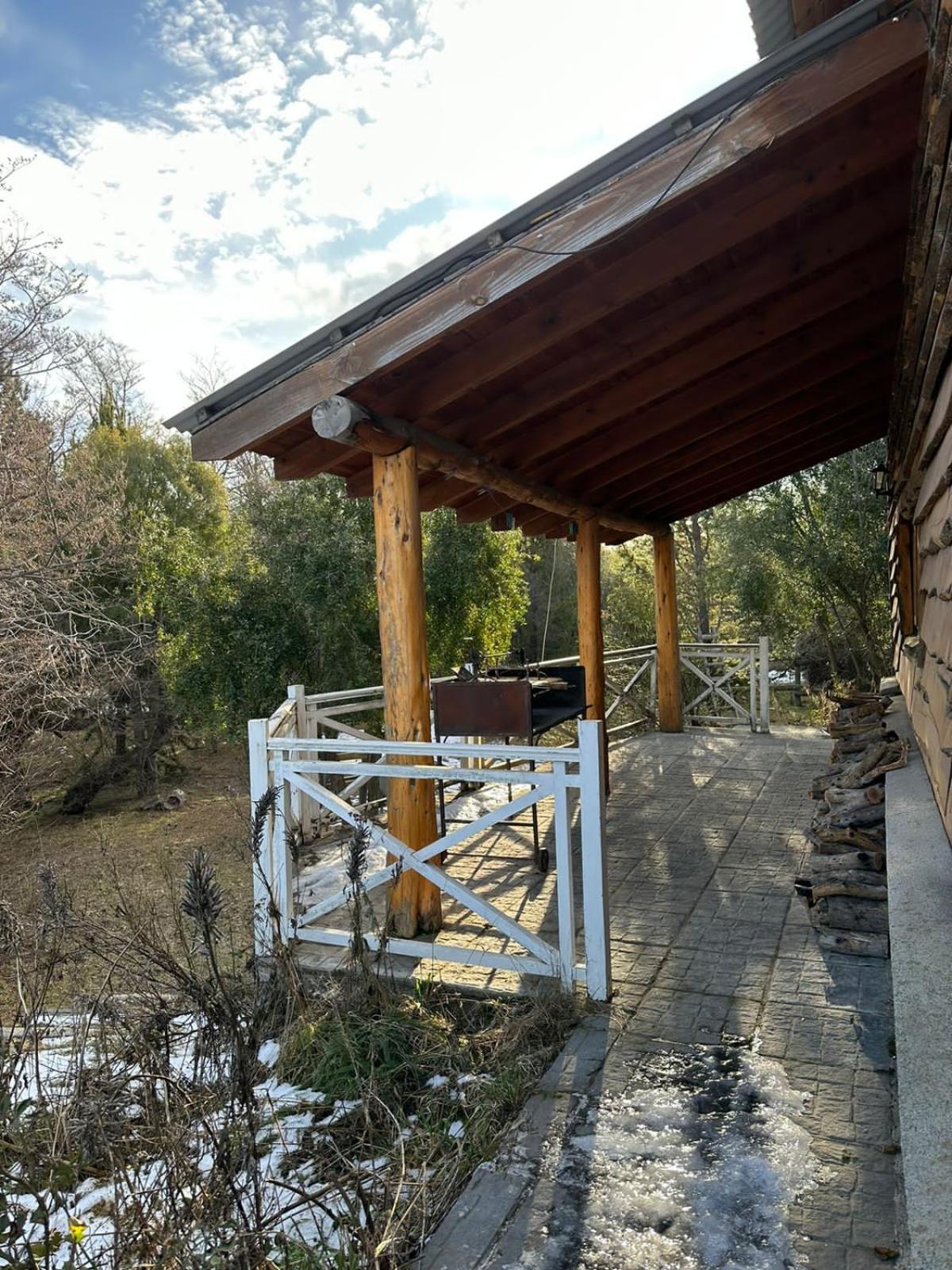 Cabañas El Aljibe de Bandurrias - Meliquina