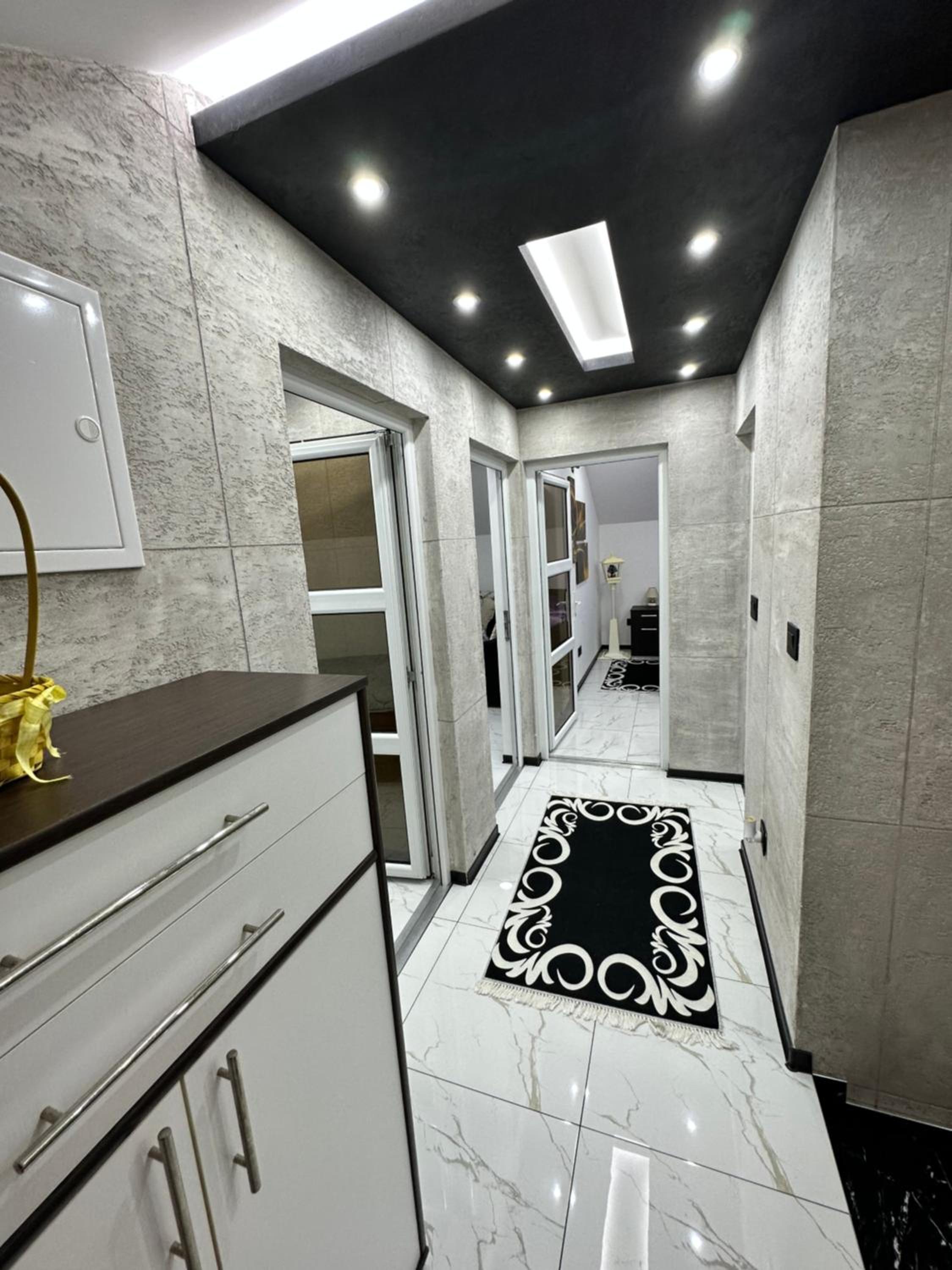 Photo 29