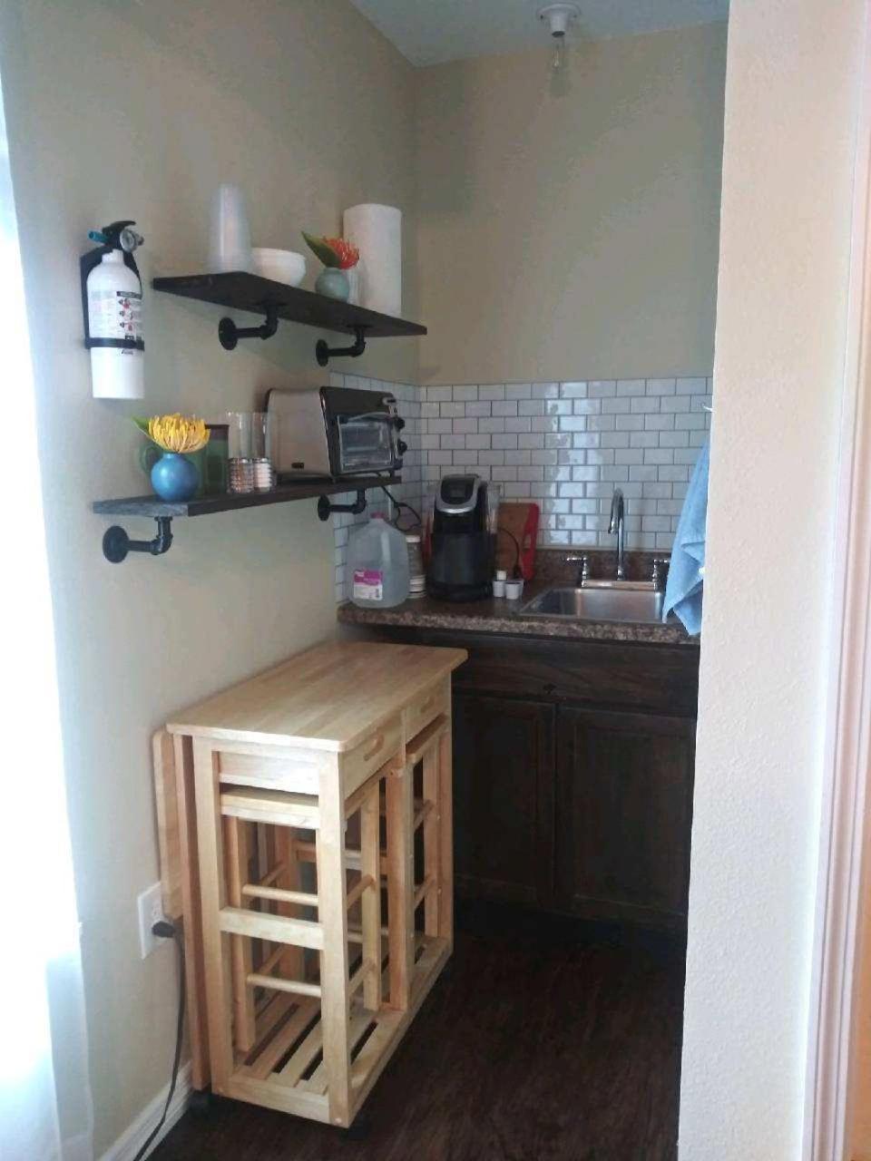 Cozy House Addition Welcomes All Travelers. view 5