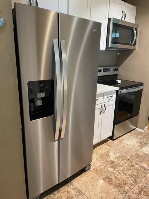 Condo in Clearwater Minutes From Clearwater Beach view 5