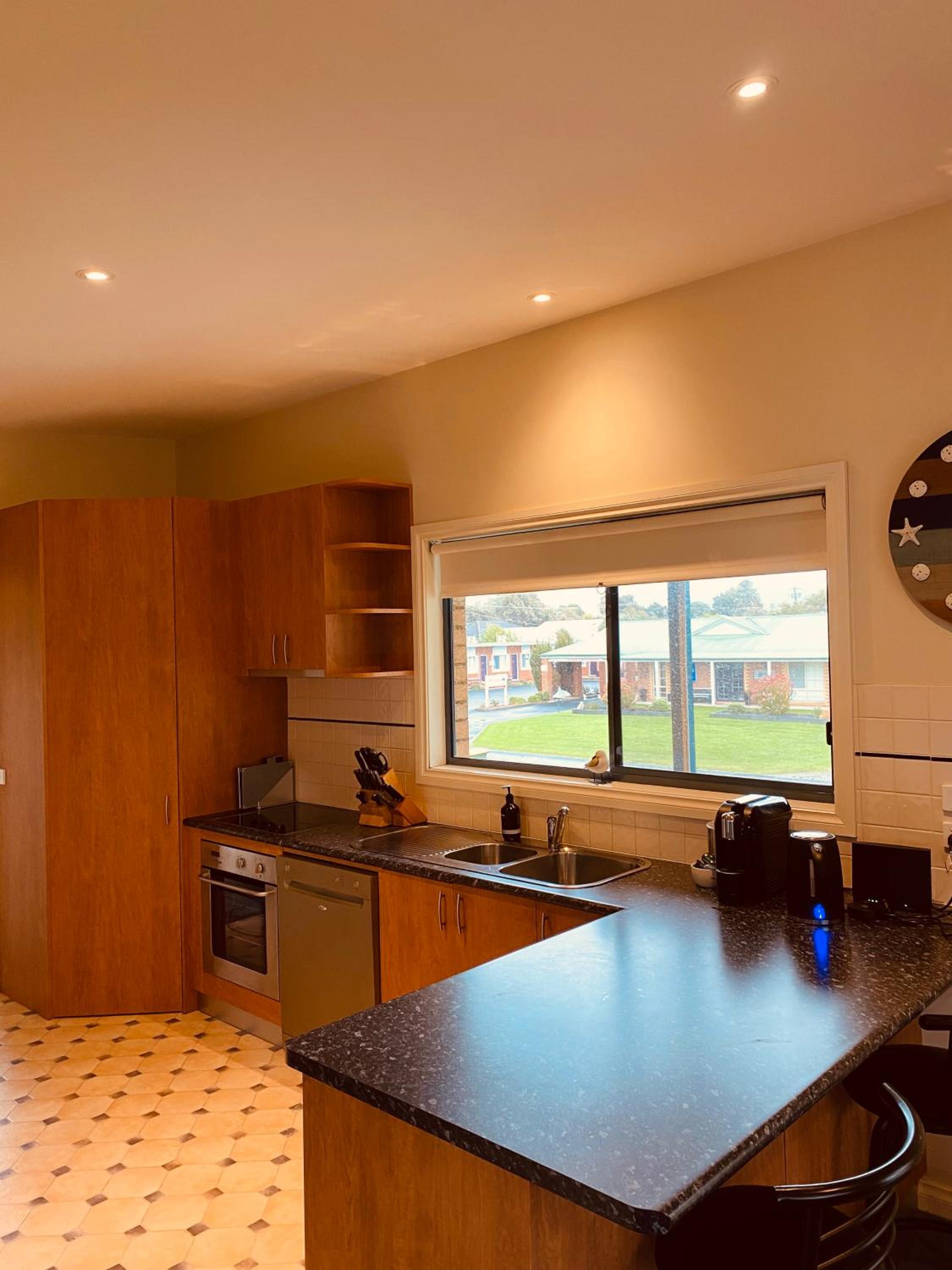 Apollo Bay Hideaway 5 minute walk to the beach