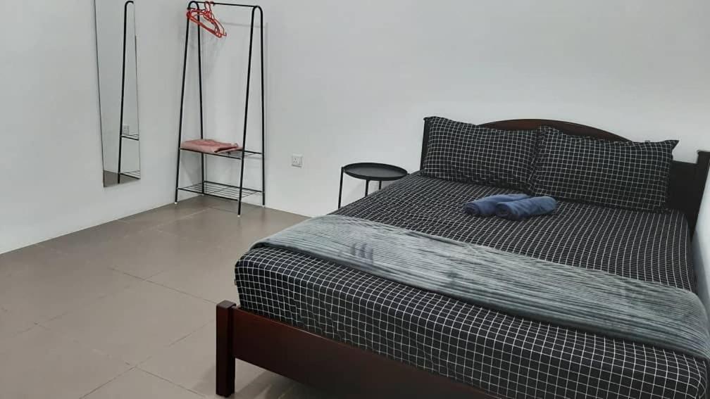 MUSLlM only WIFI 3 aircond room Tulip Homestay Hospital Sultanah Bahiyah photo 2