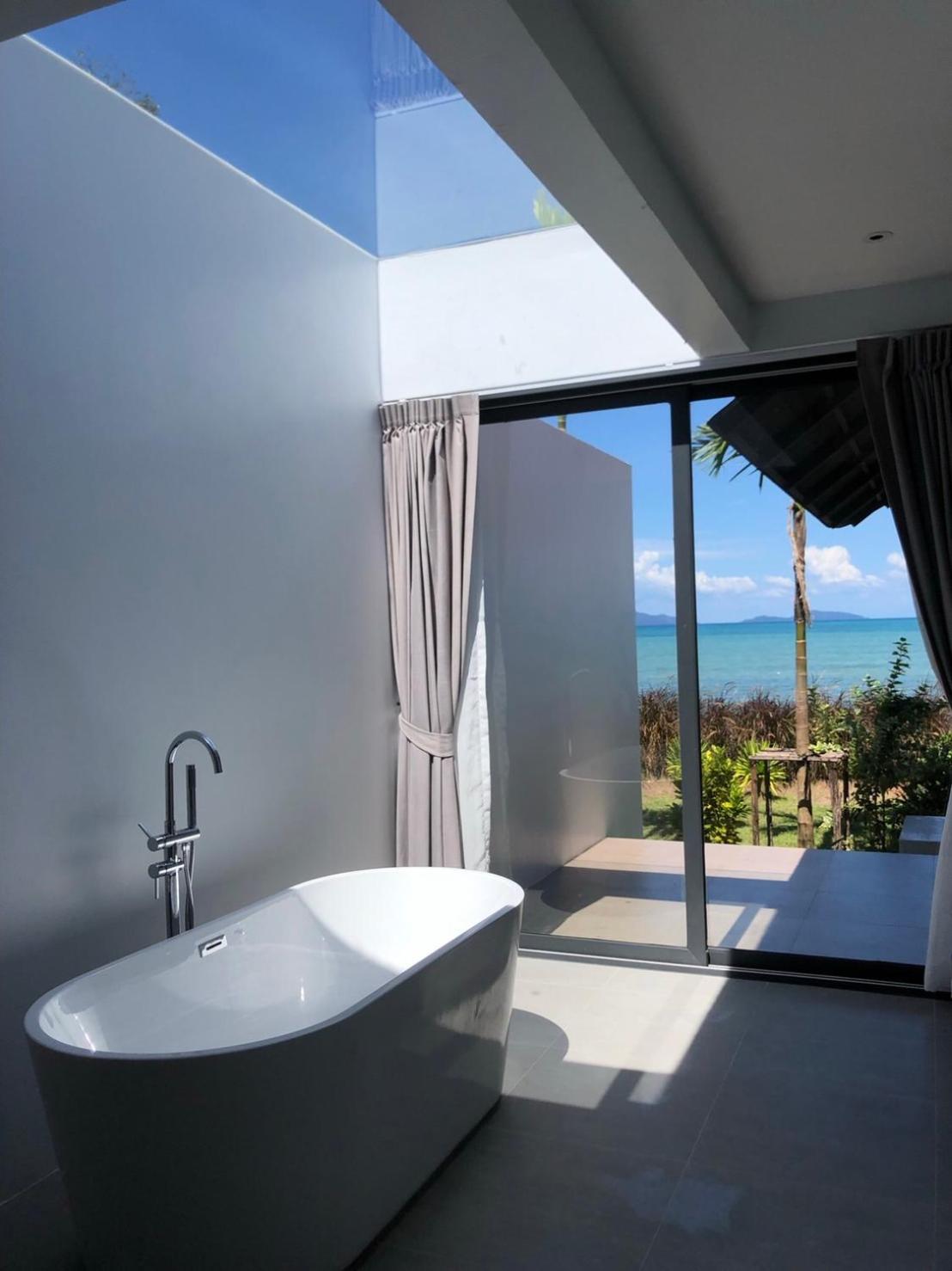 Little Moon Villa
