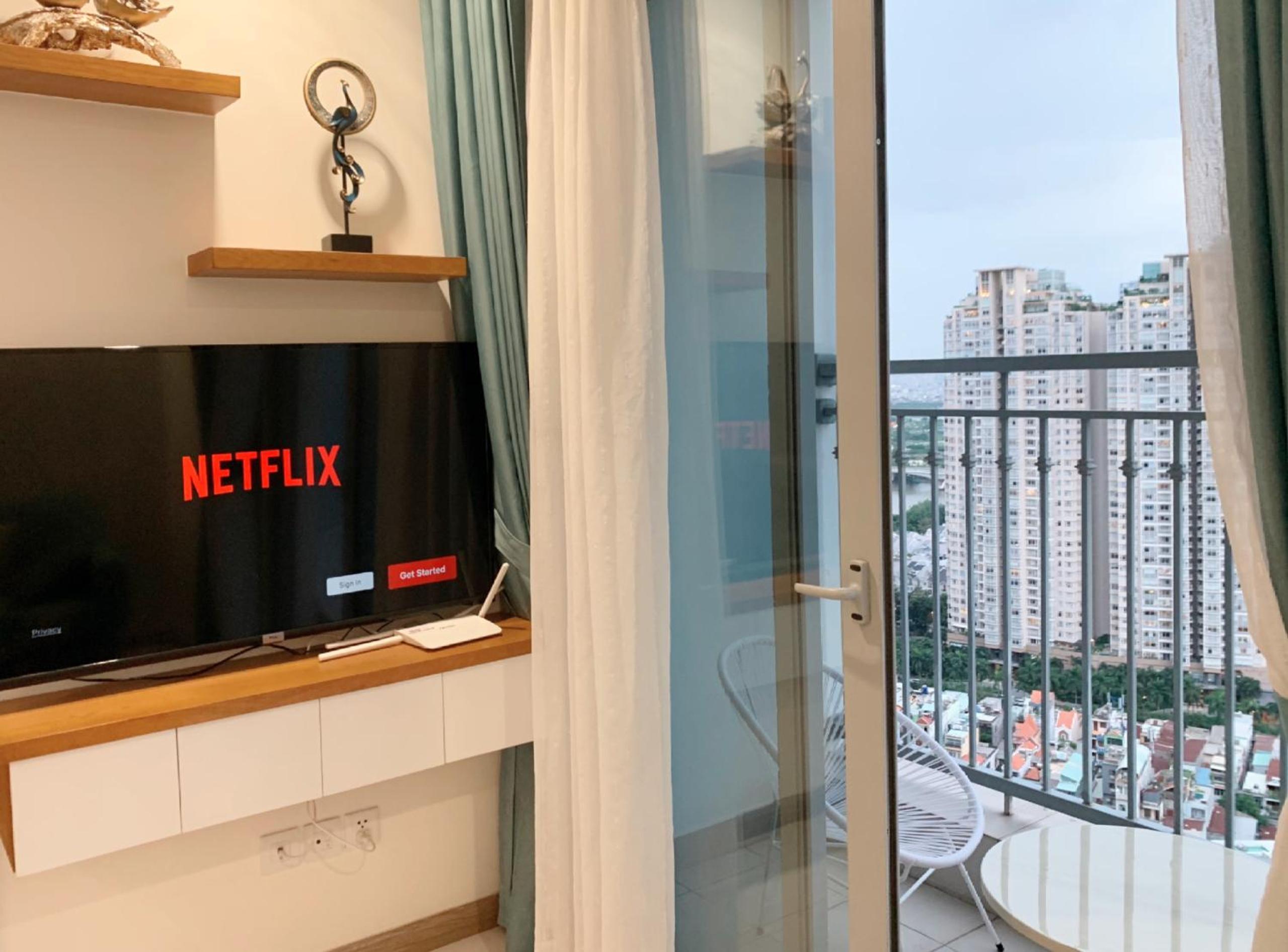 3BRLuxury Apt-City View-Pool&Gym
