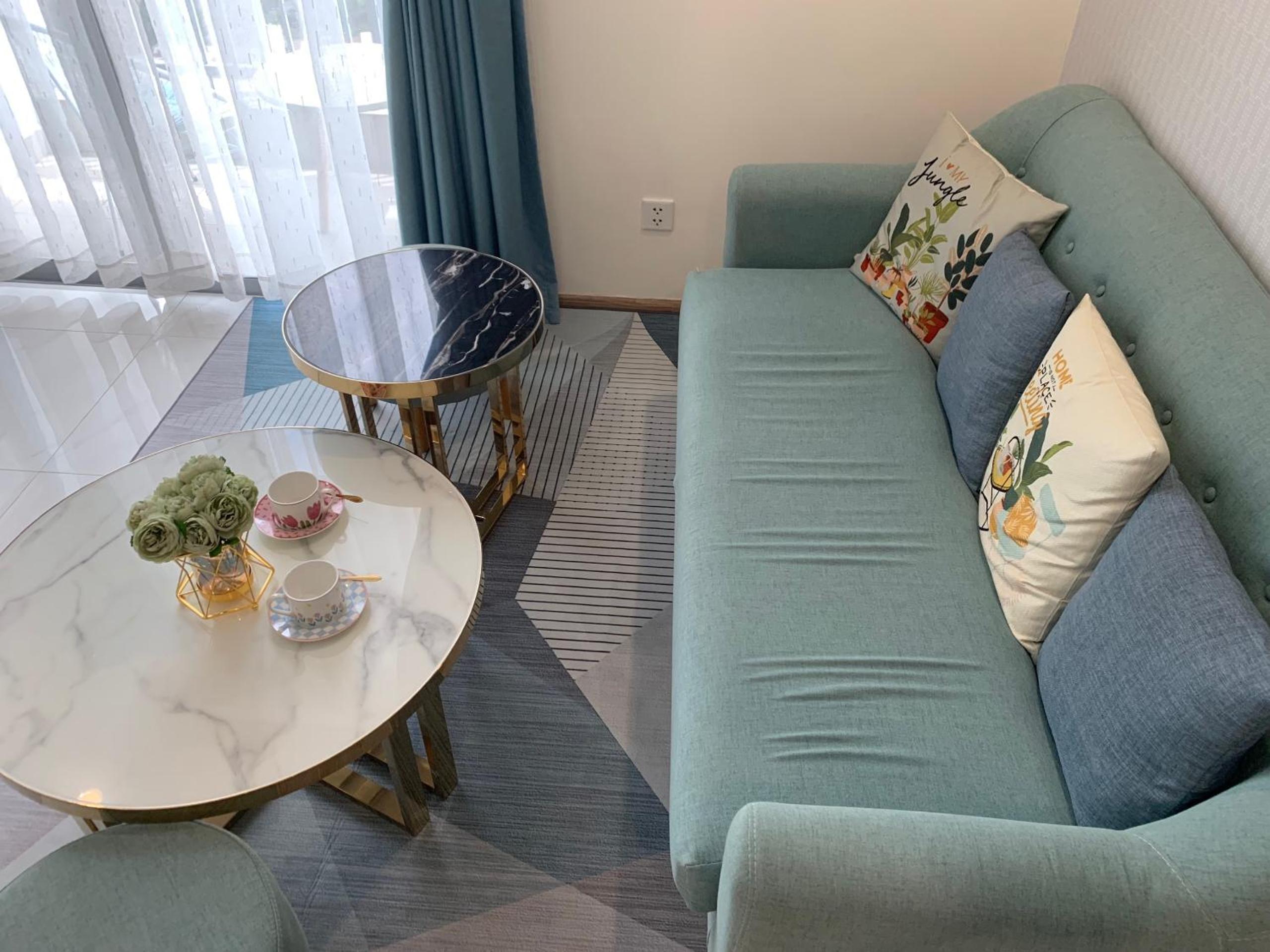 3BRLuxury Apt-City View-Pool&Gym