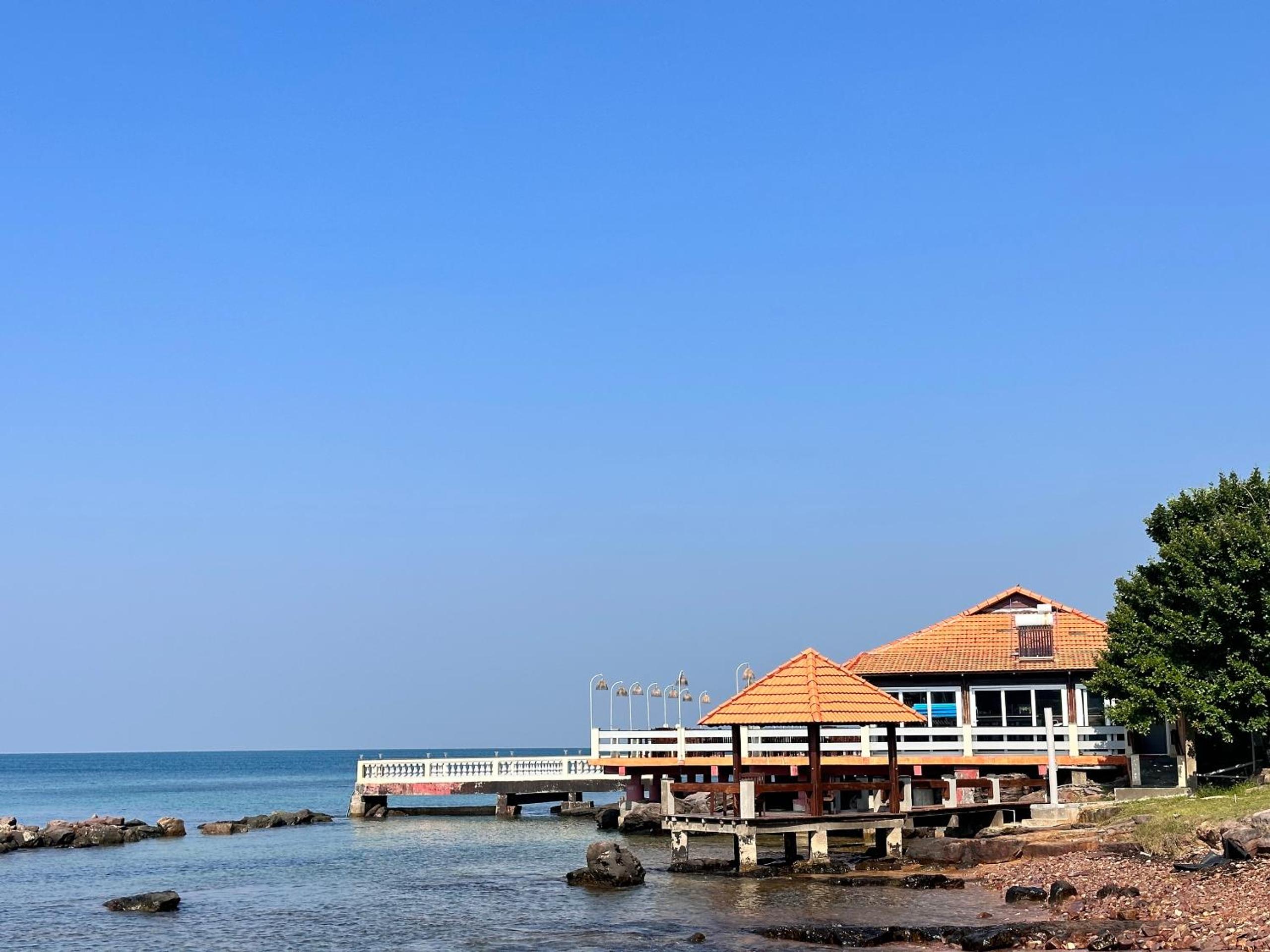 Sea Sense Resort