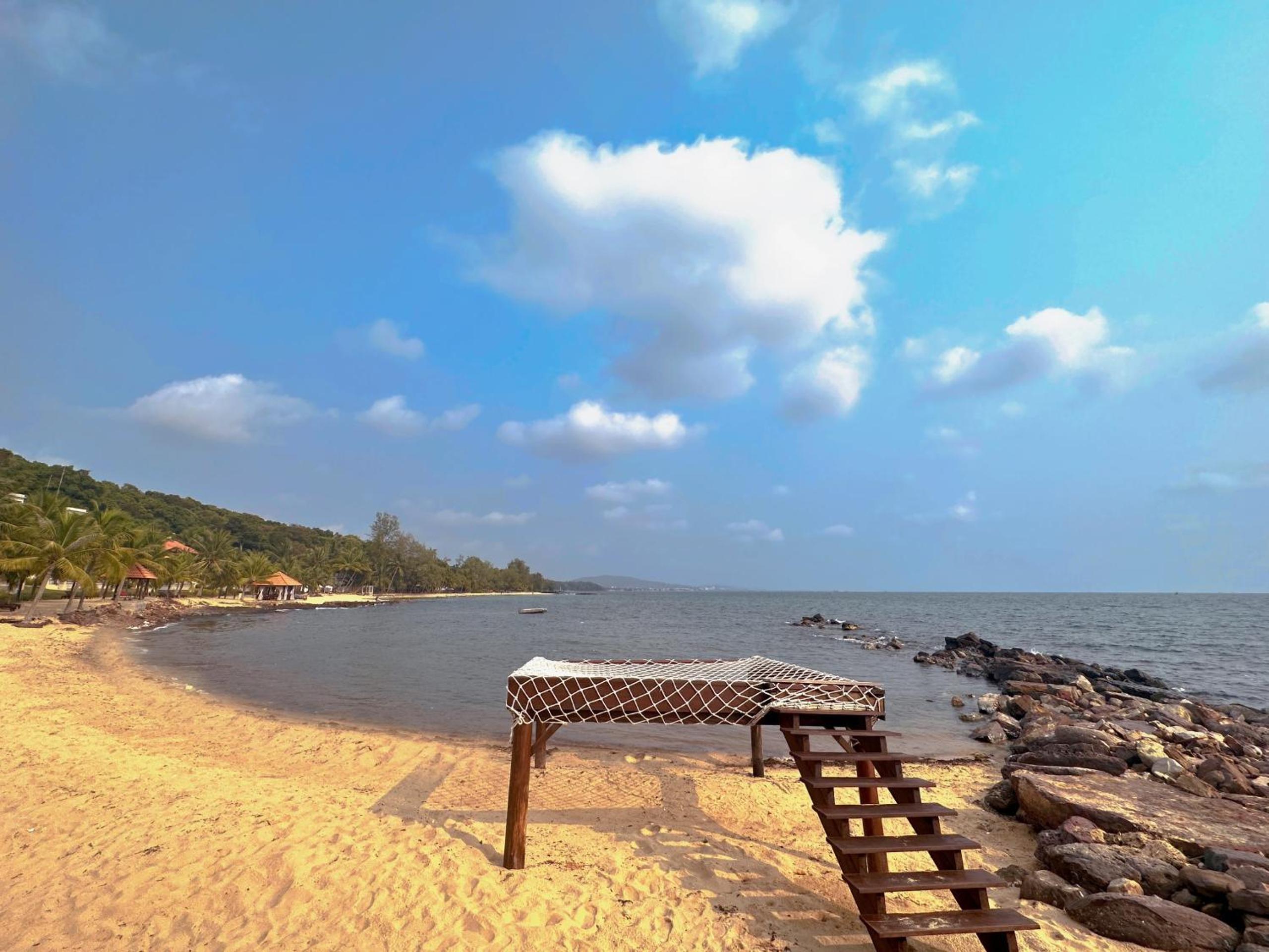 Sea Sense Resort