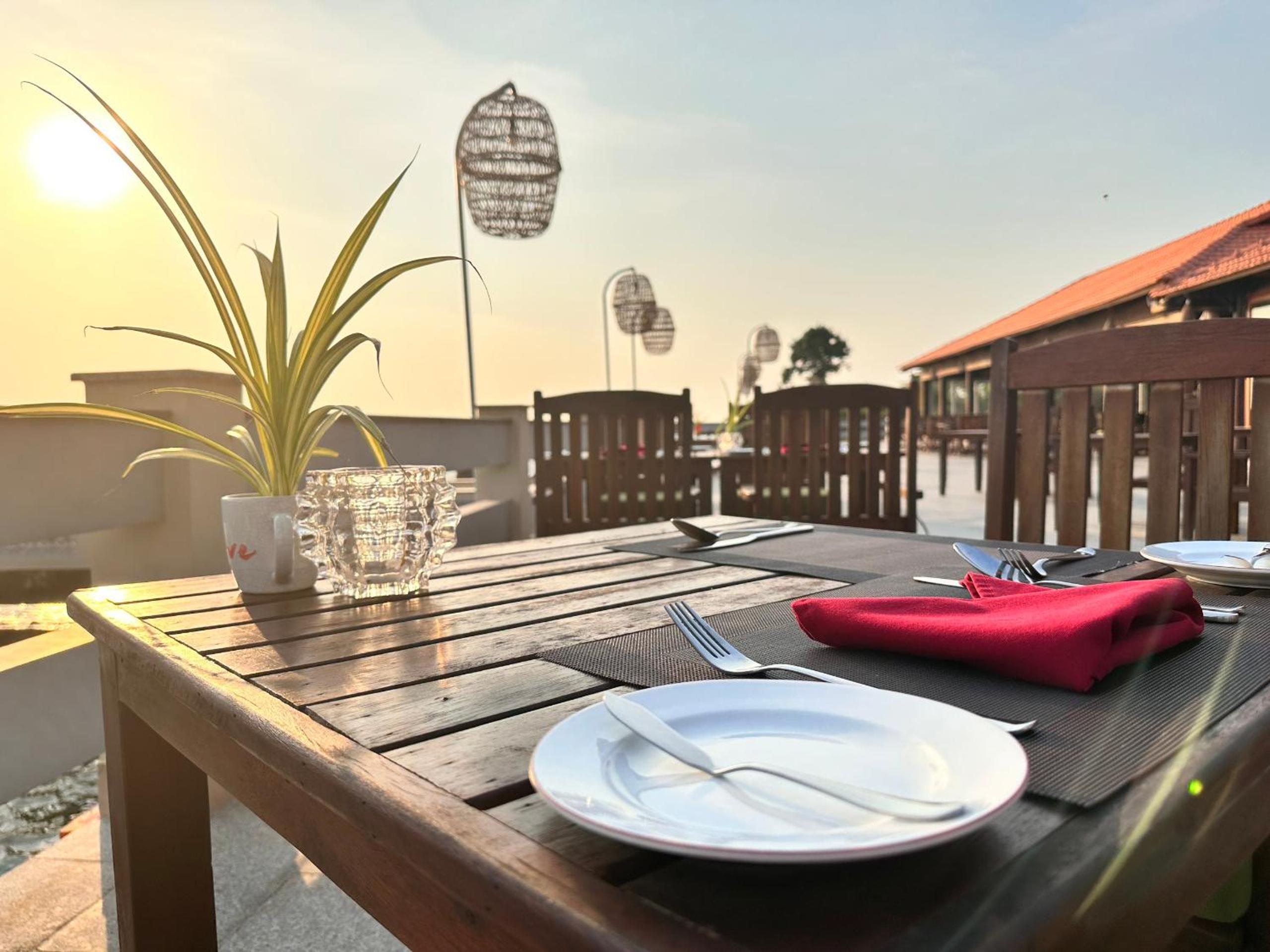Sea Sense Resort