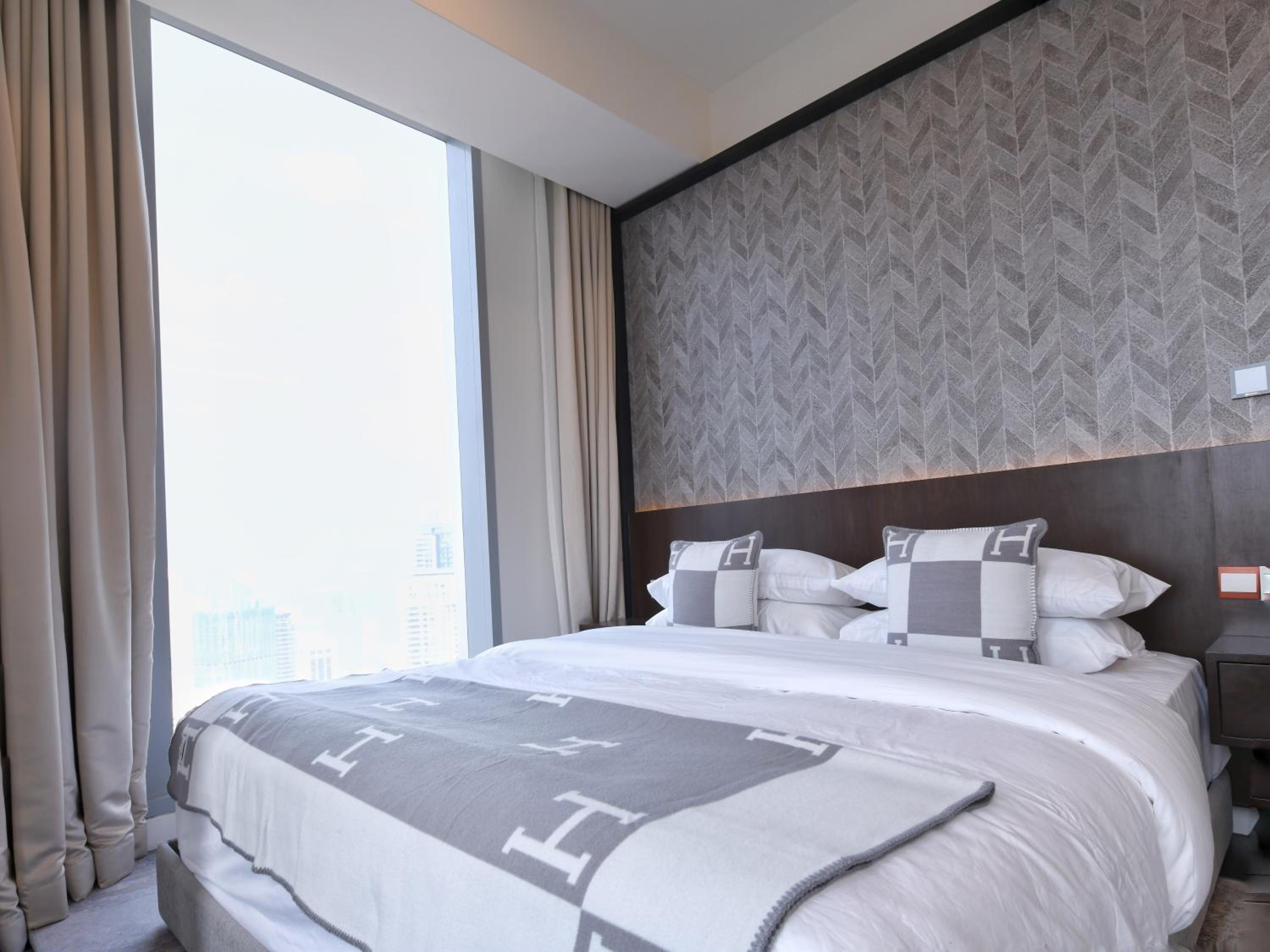 Tropicana The Residences - KLCC VIEW Luxury Apartment Collections