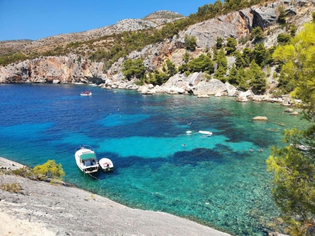 New beautiful studio, private terrace-Hvar town view 5