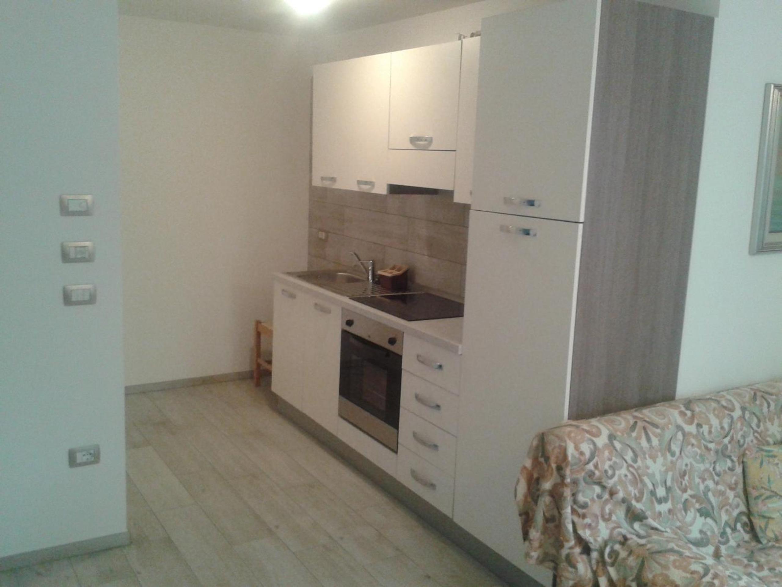 Photo 32