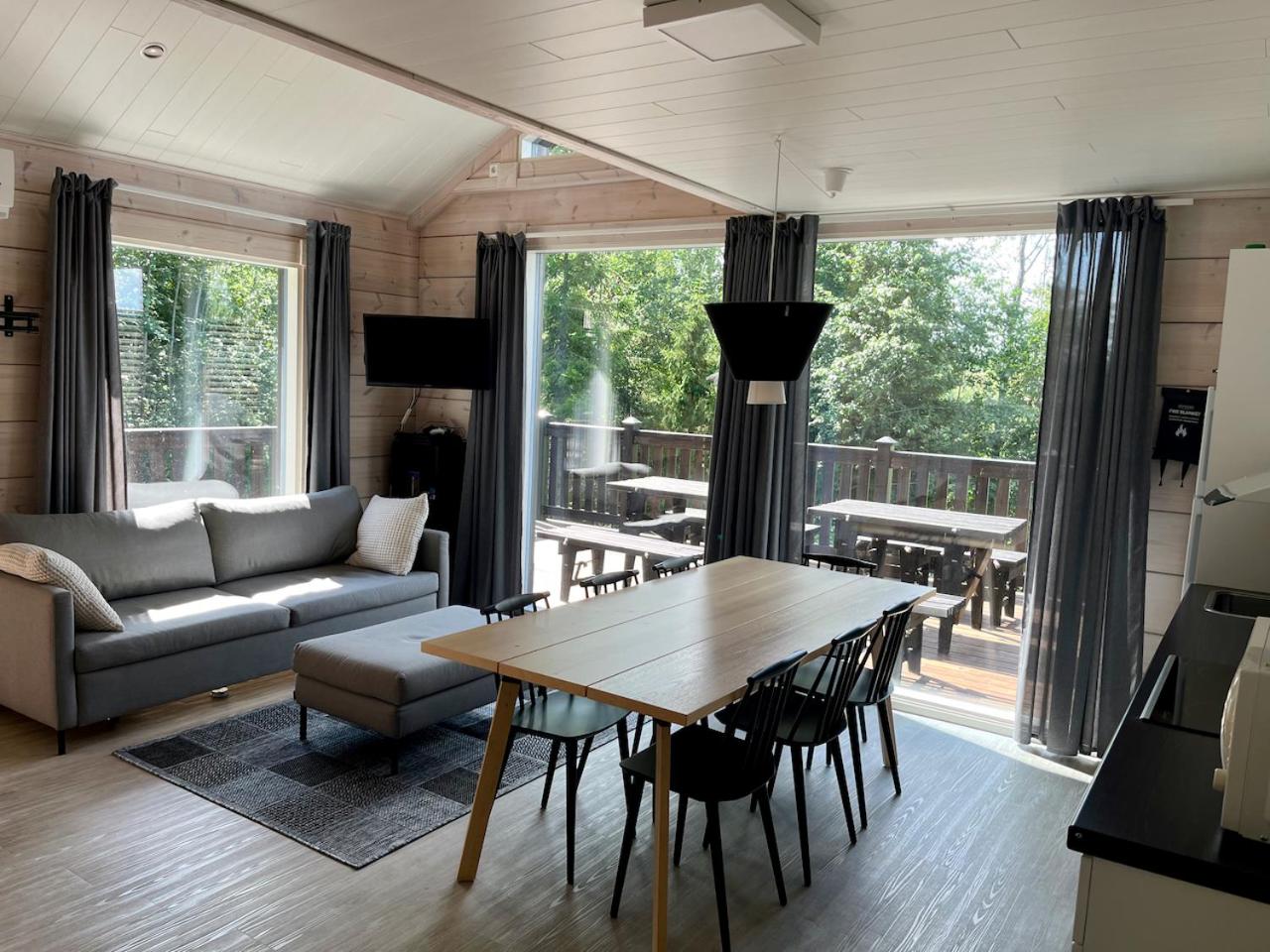 Villa Breikki, Himos