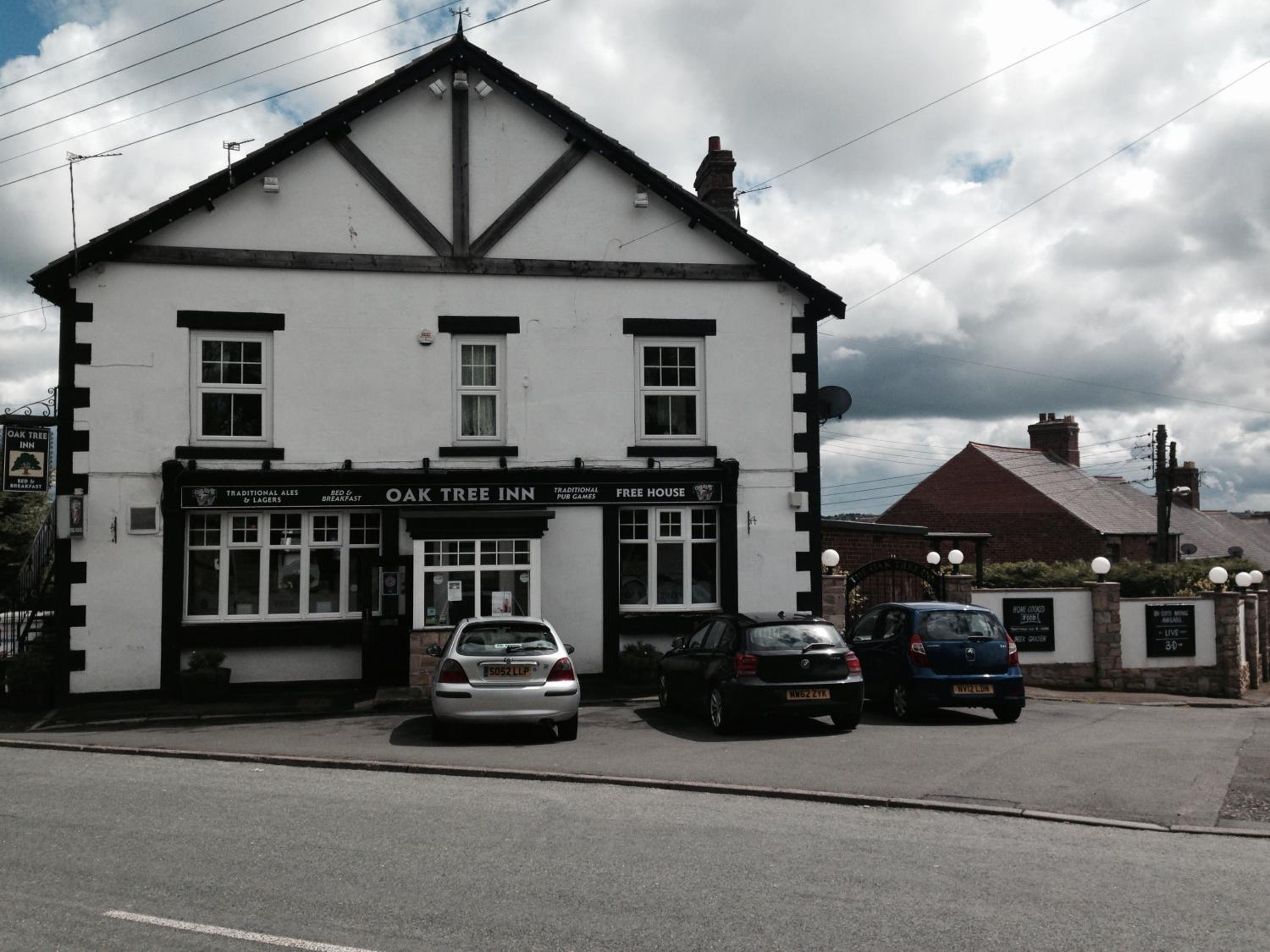 Oak Tree Inn
