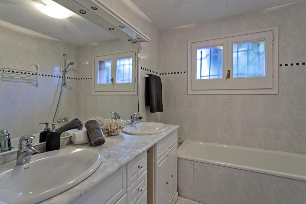 Cozy home in peaceful area! Sea view!!! view 4