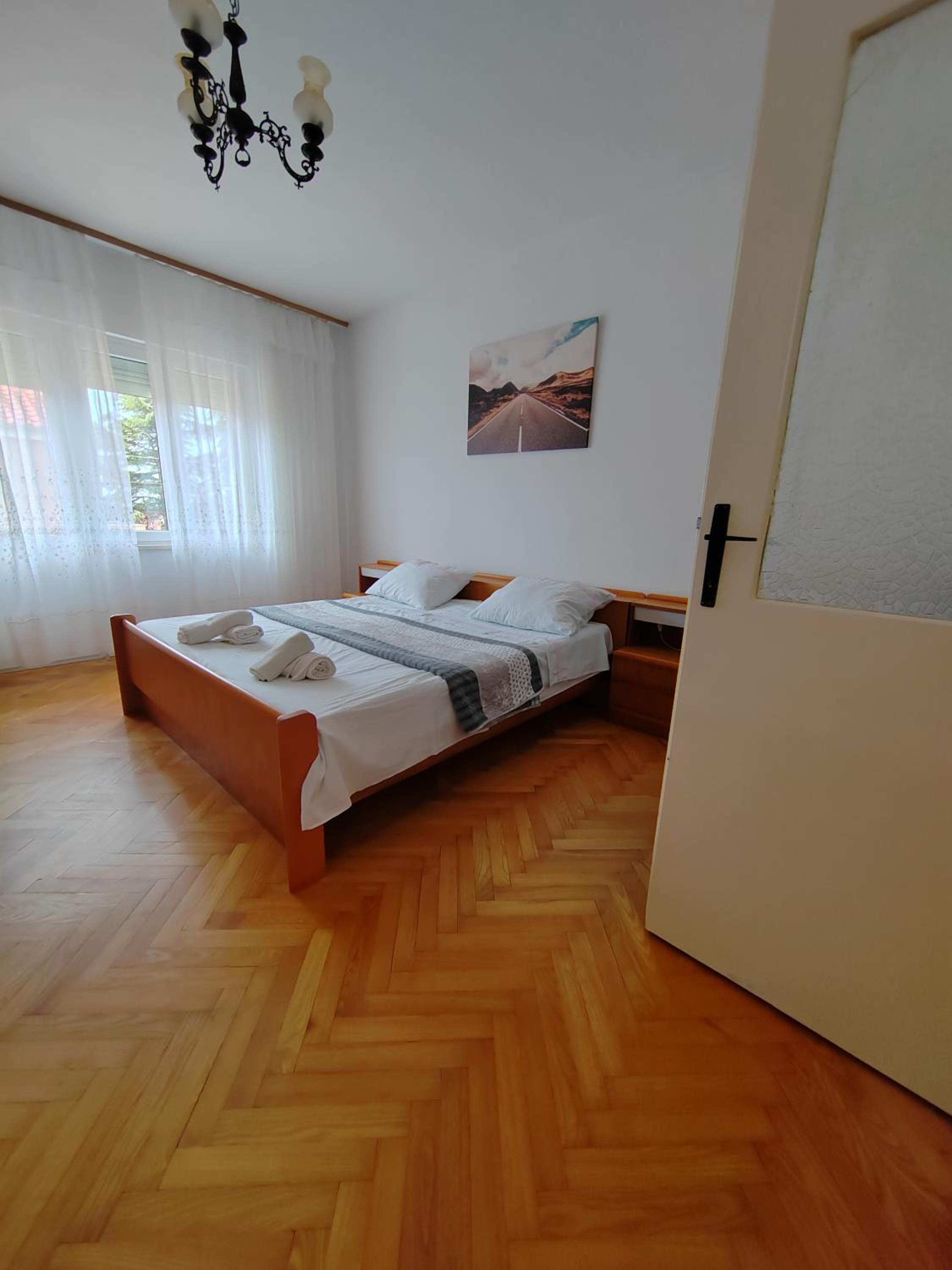 Apartments Kocijan
