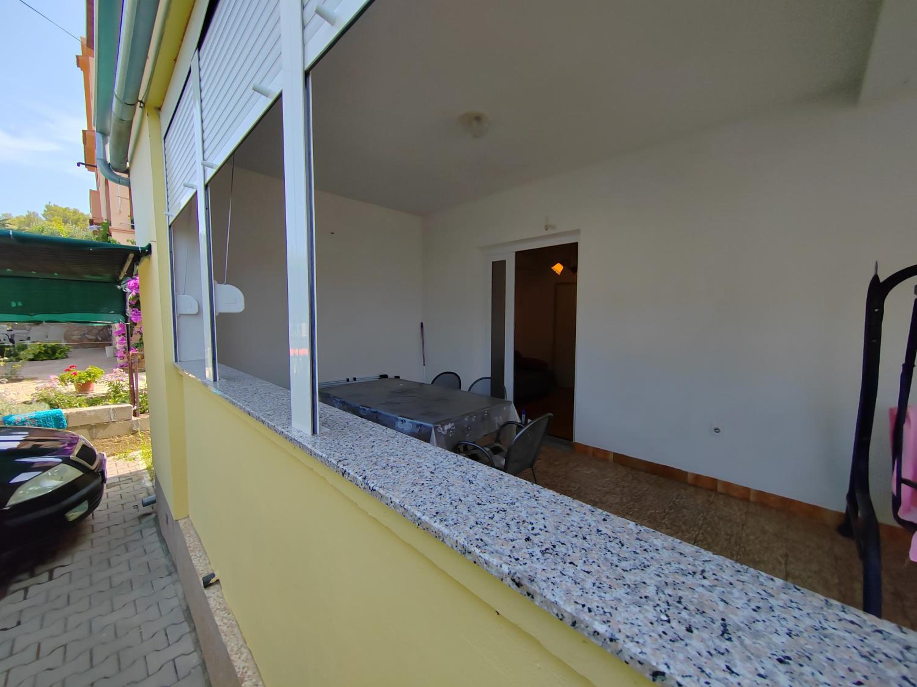 Apartments Kocijan