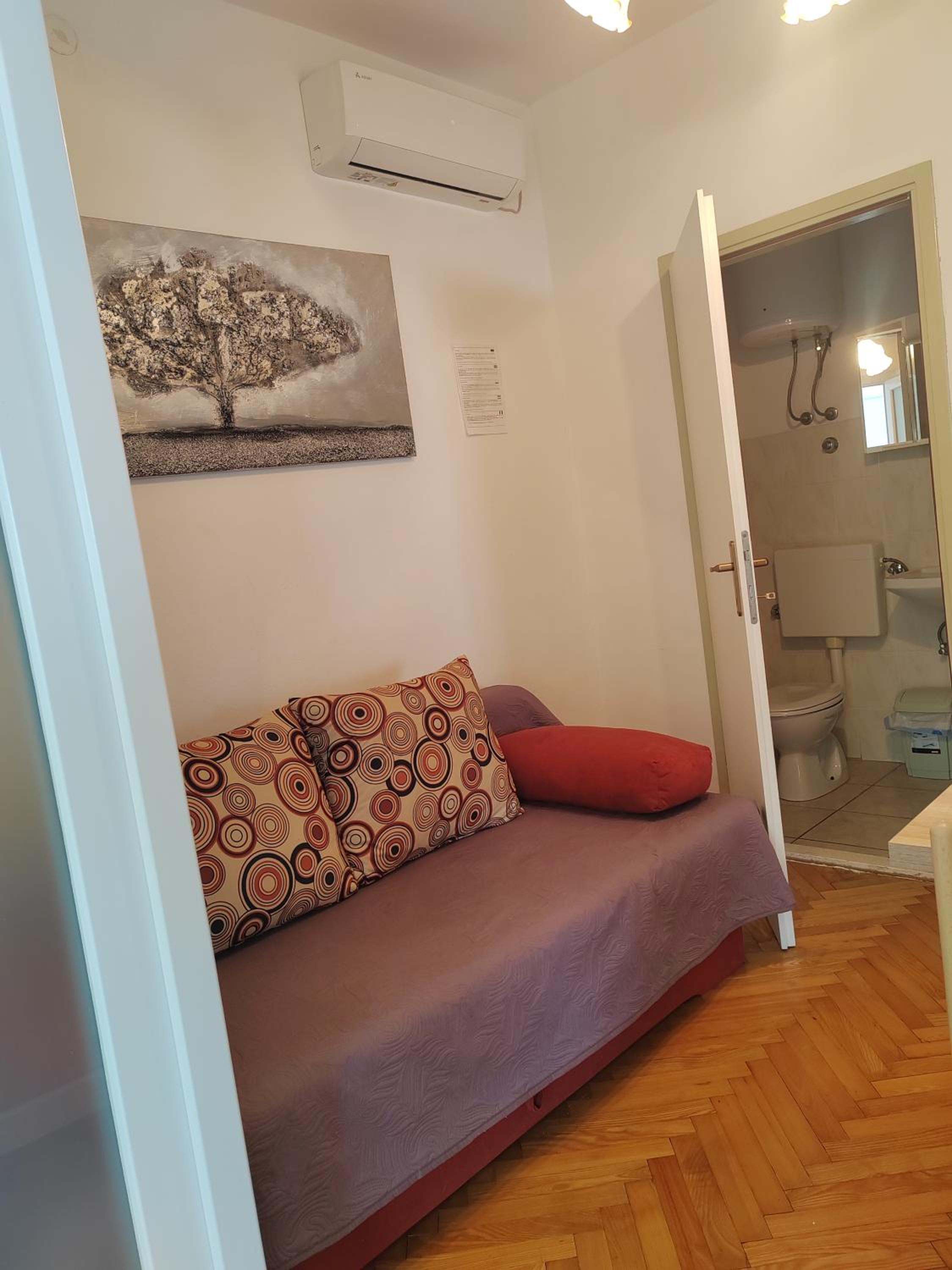 Apartments Kocijan