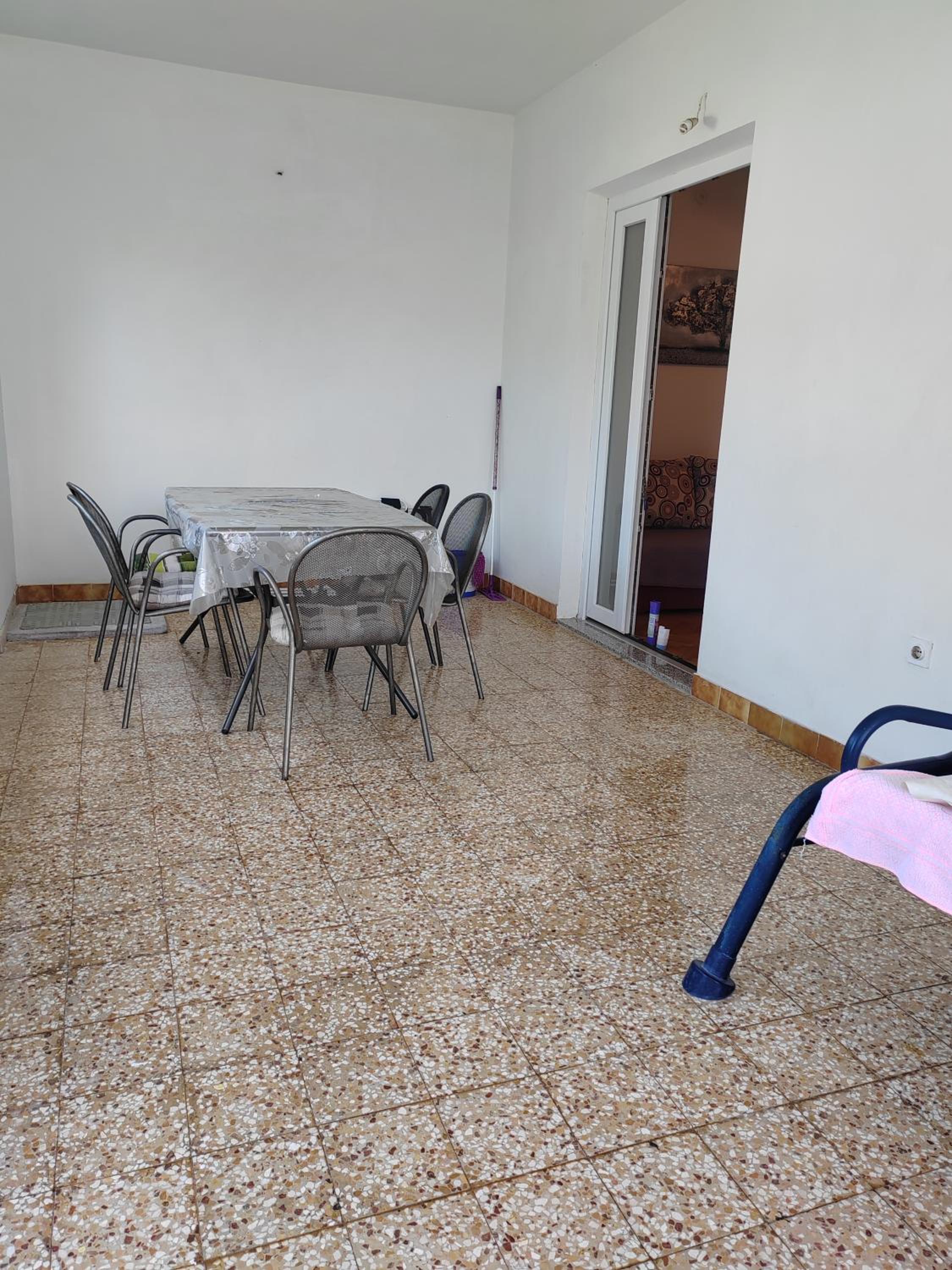 Apartments Kocijan