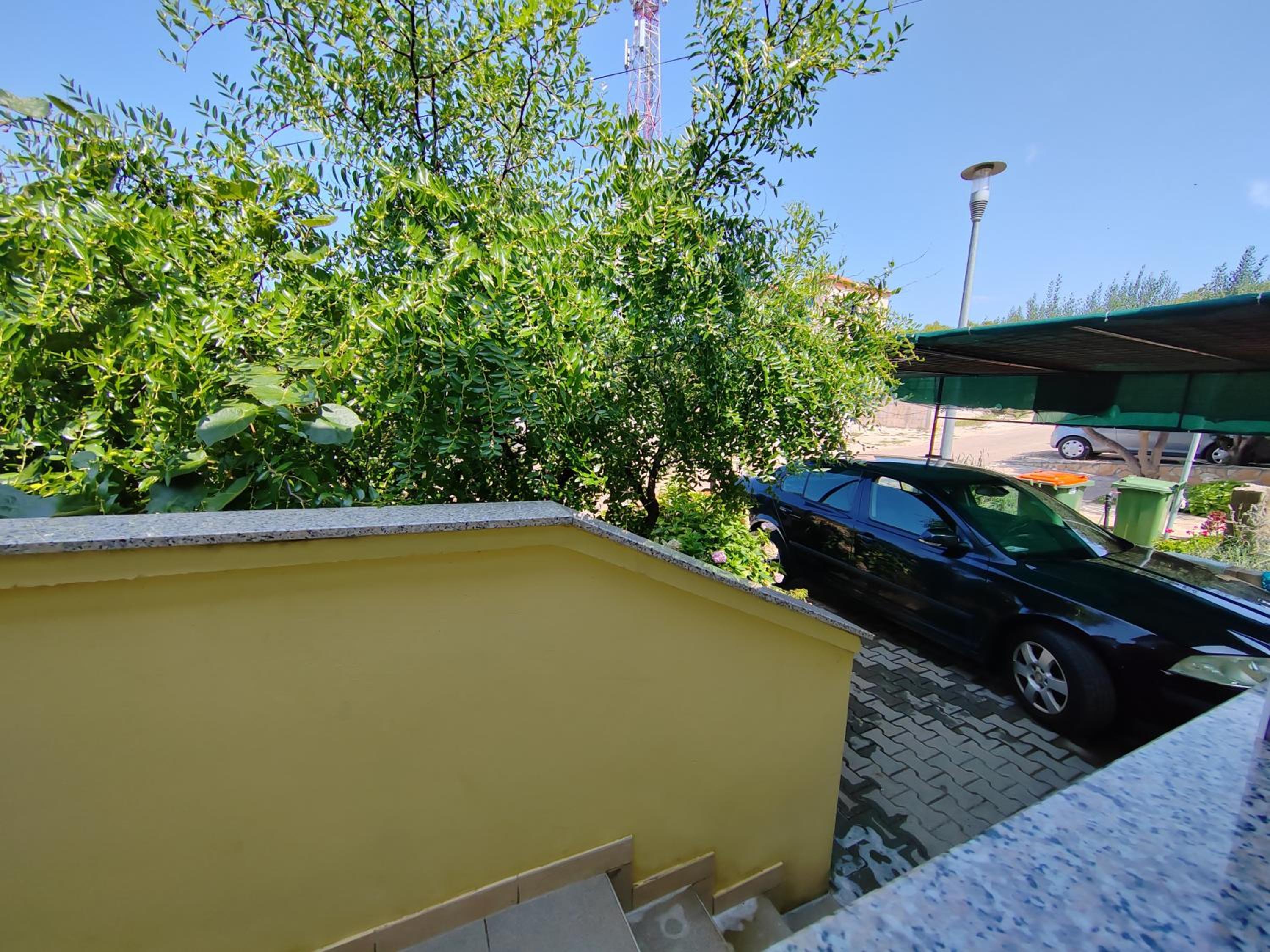 Apartments Kocijan