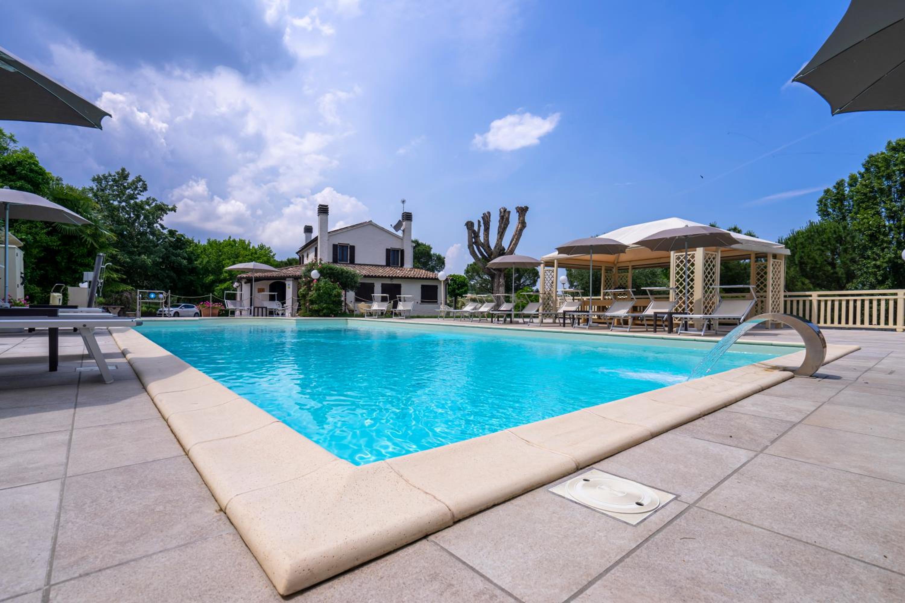 Photo 111