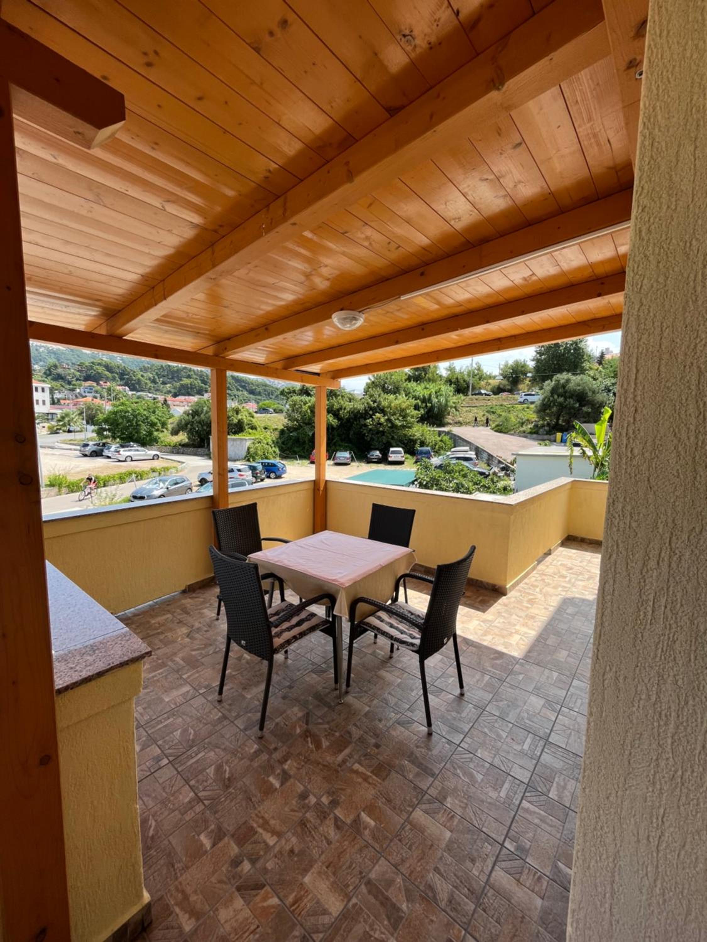 Apartments and Rooms Markovski