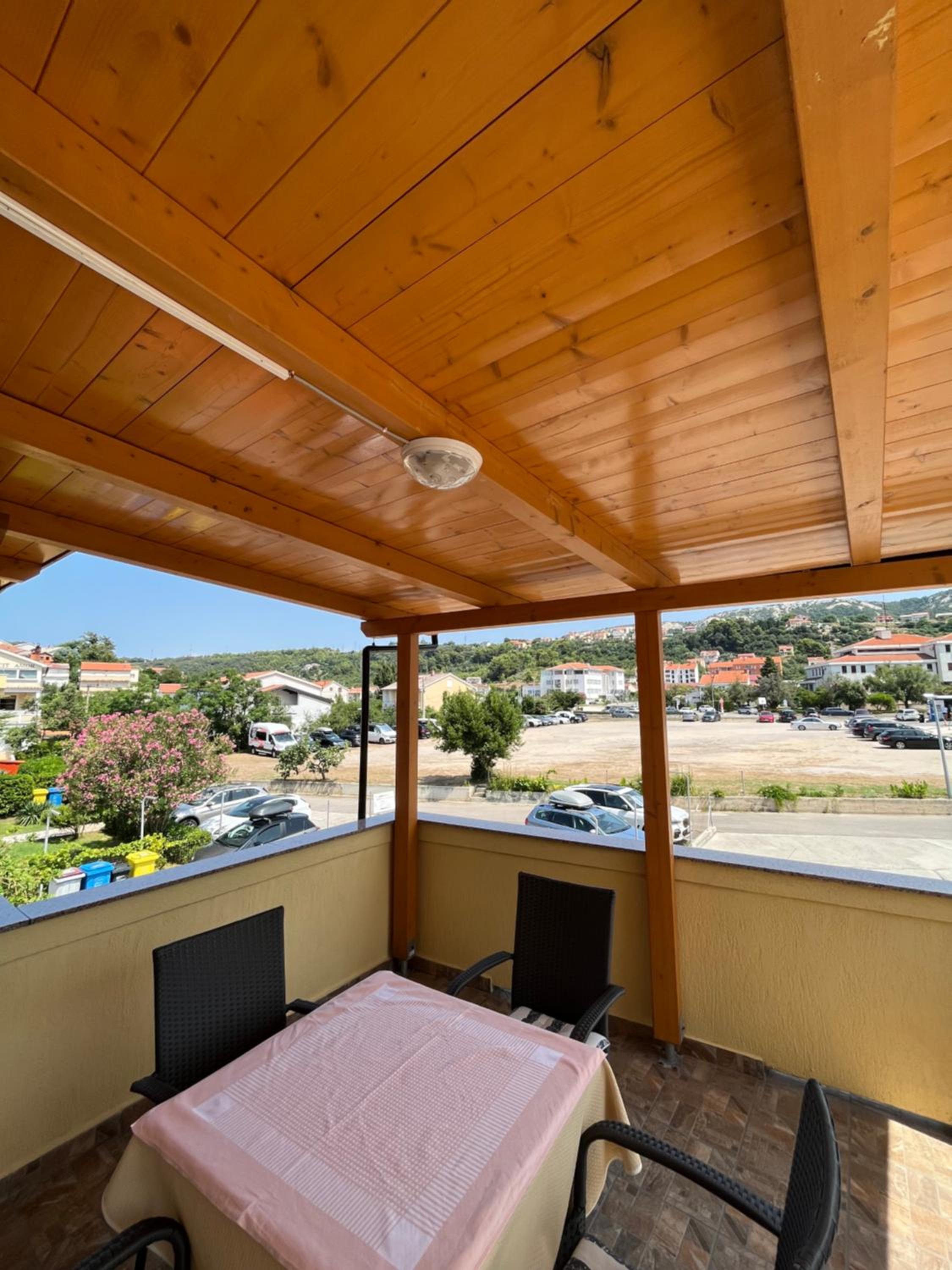 Apartments and Rooms Markovski