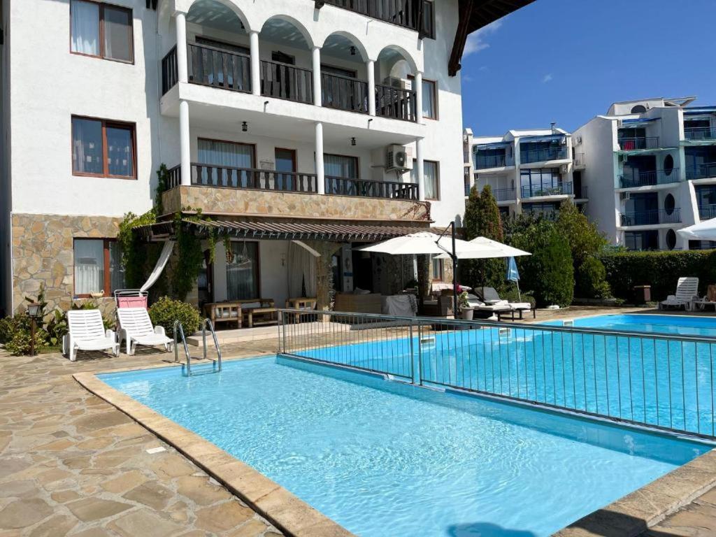 Exotic Apartment - TOP