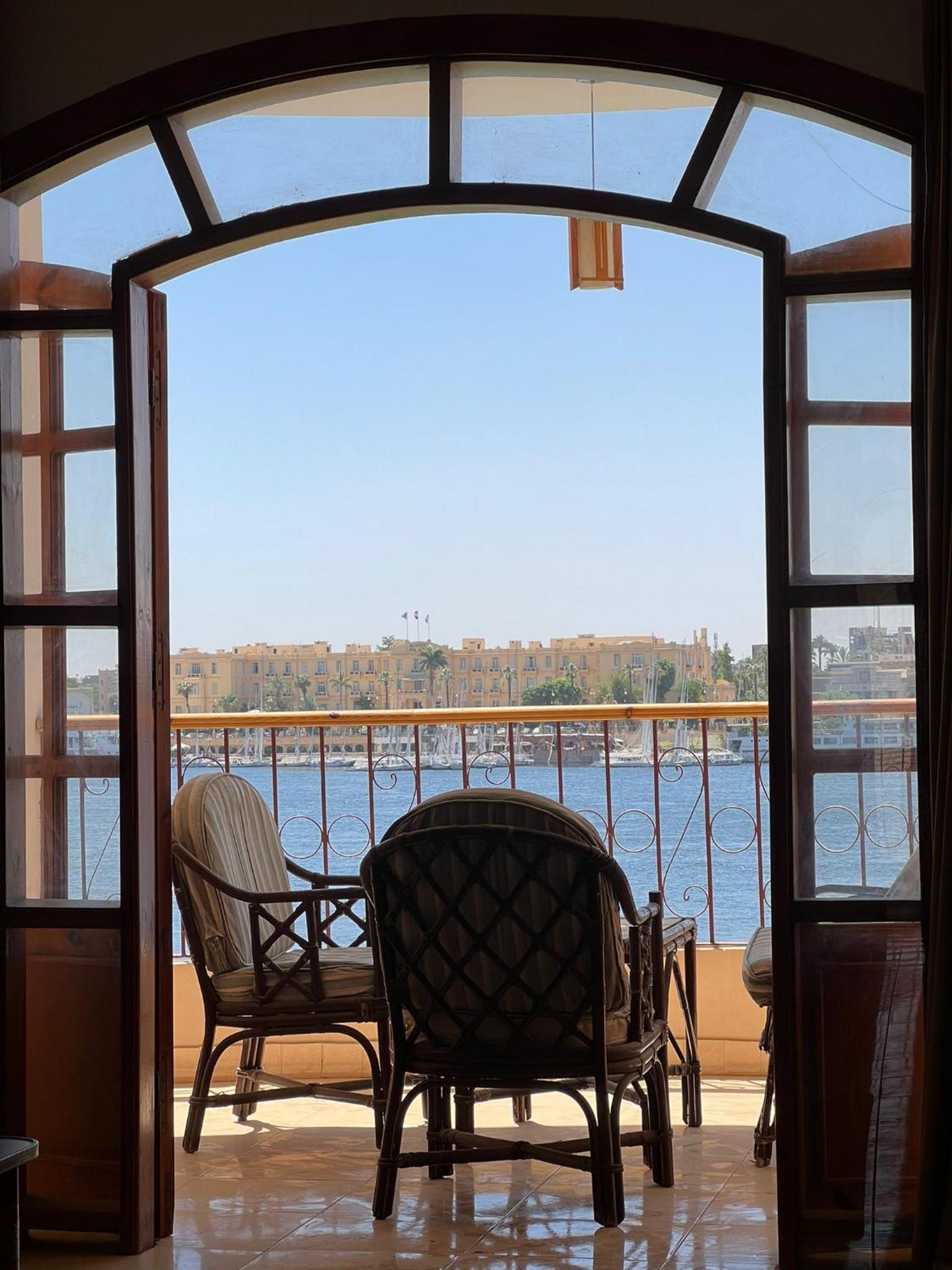 Luxor Plaza House