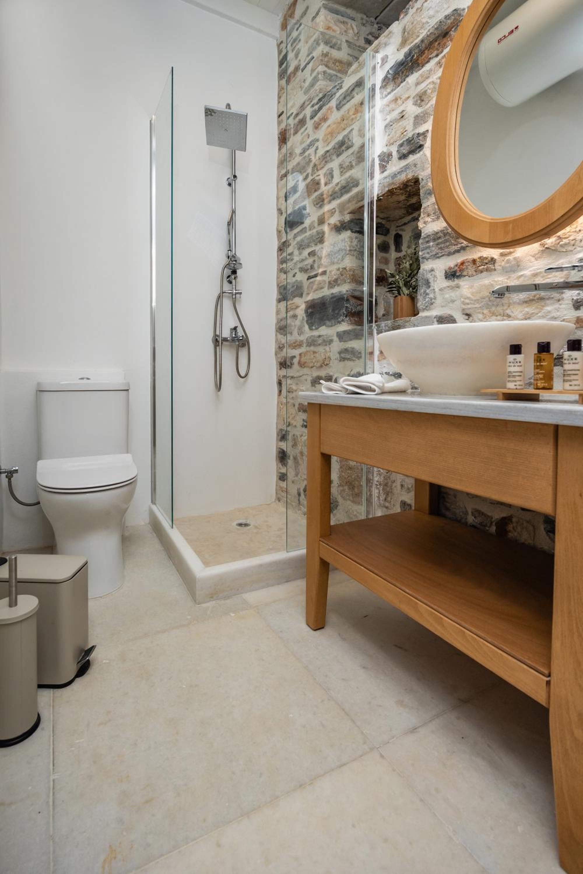 Zos Suites