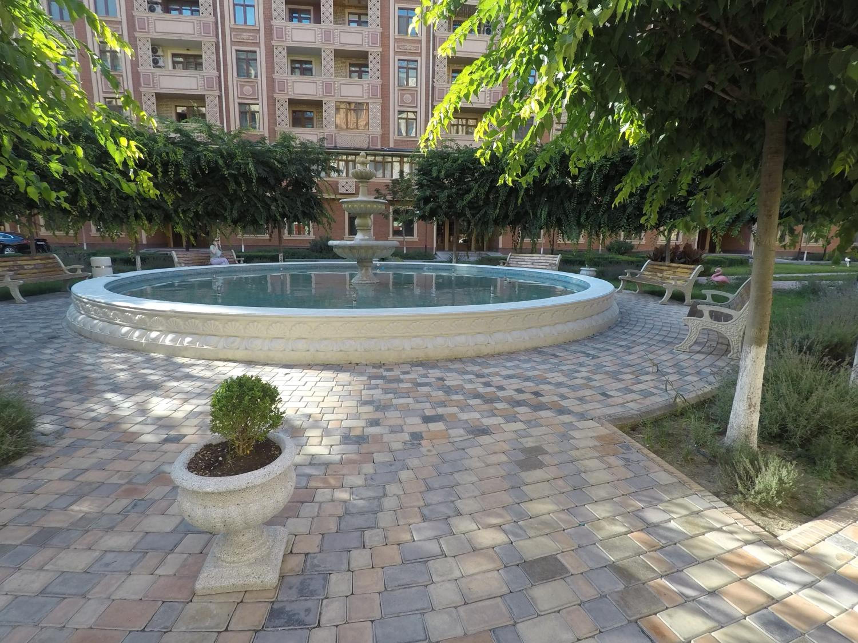 2BR condo with a nice garden view 2