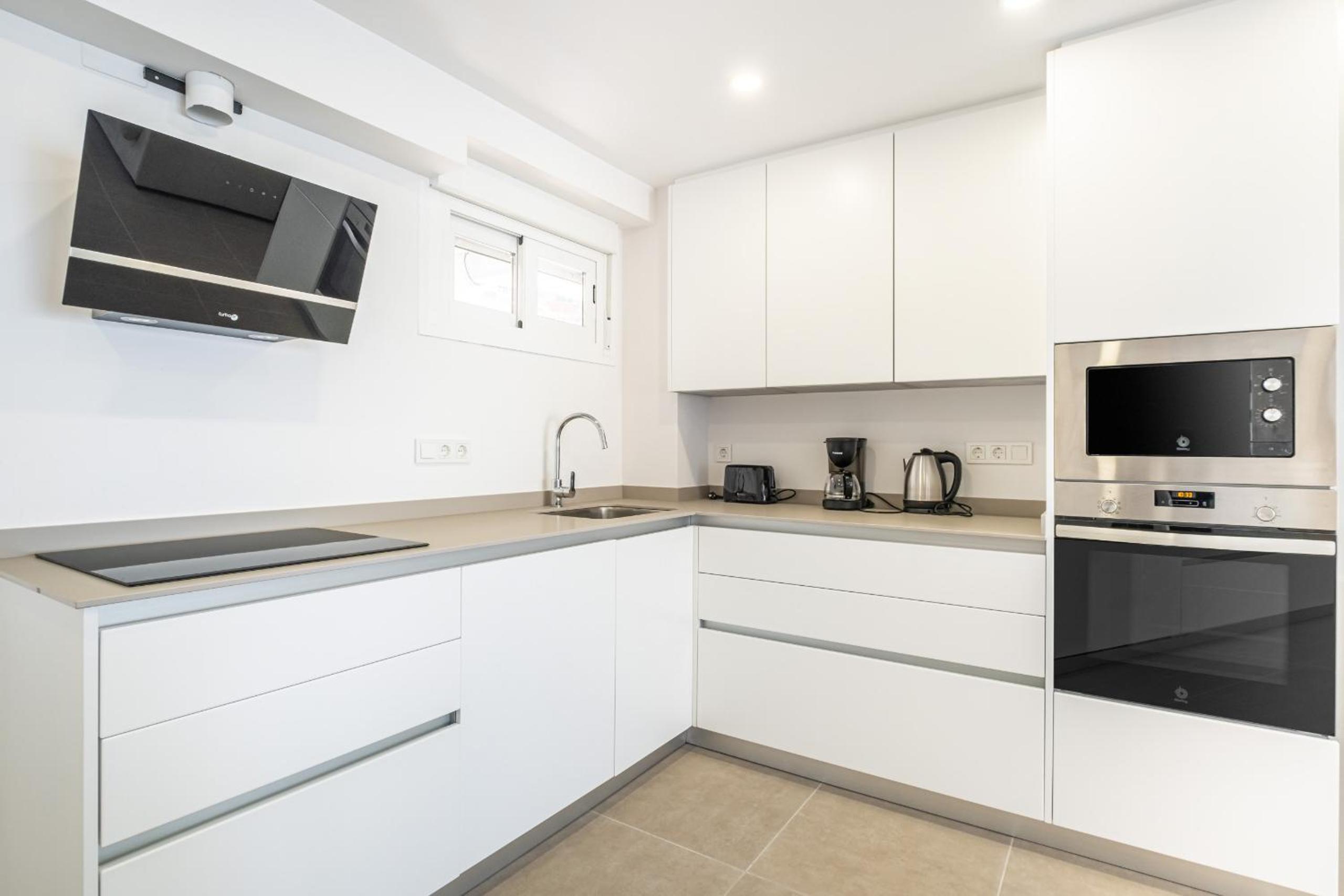 Halcon Deluxe 7-B Apartment Levante Beach view 5