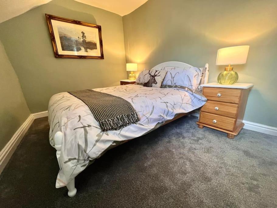Honeysuckle Cottage