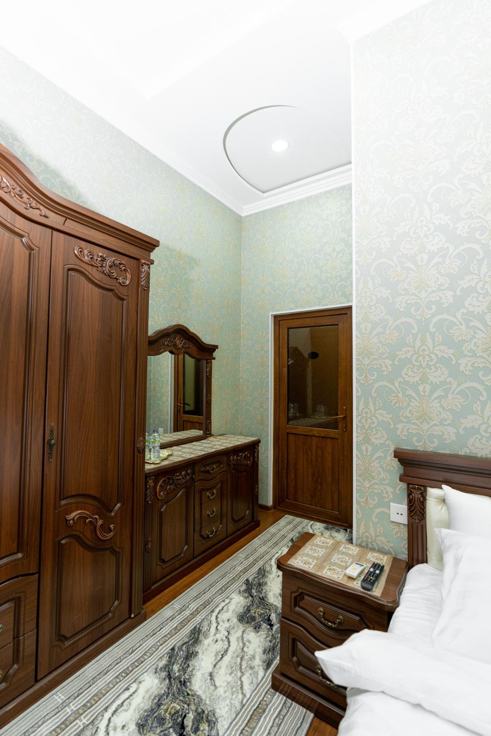 Photo 42