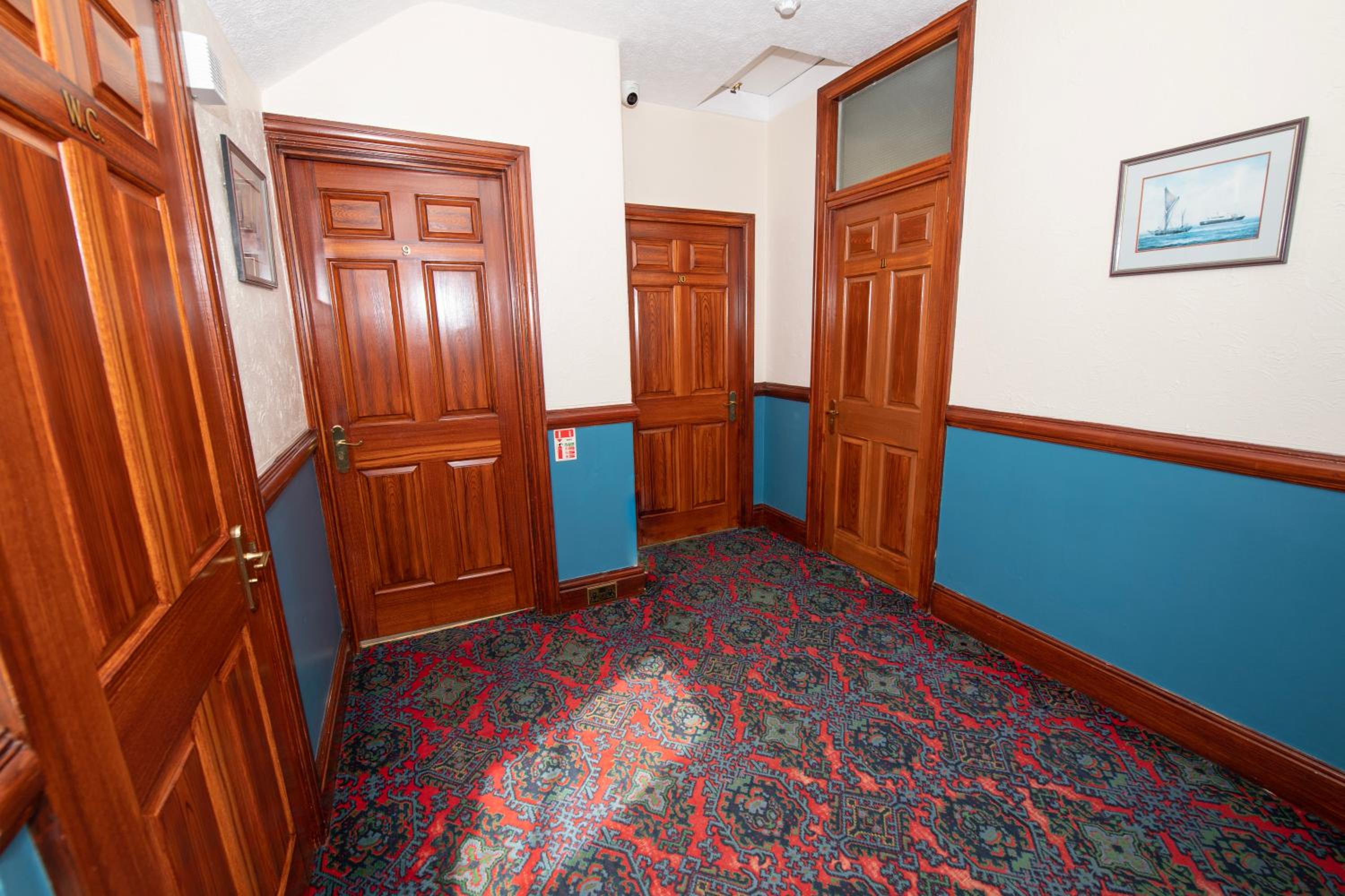 Photo 46