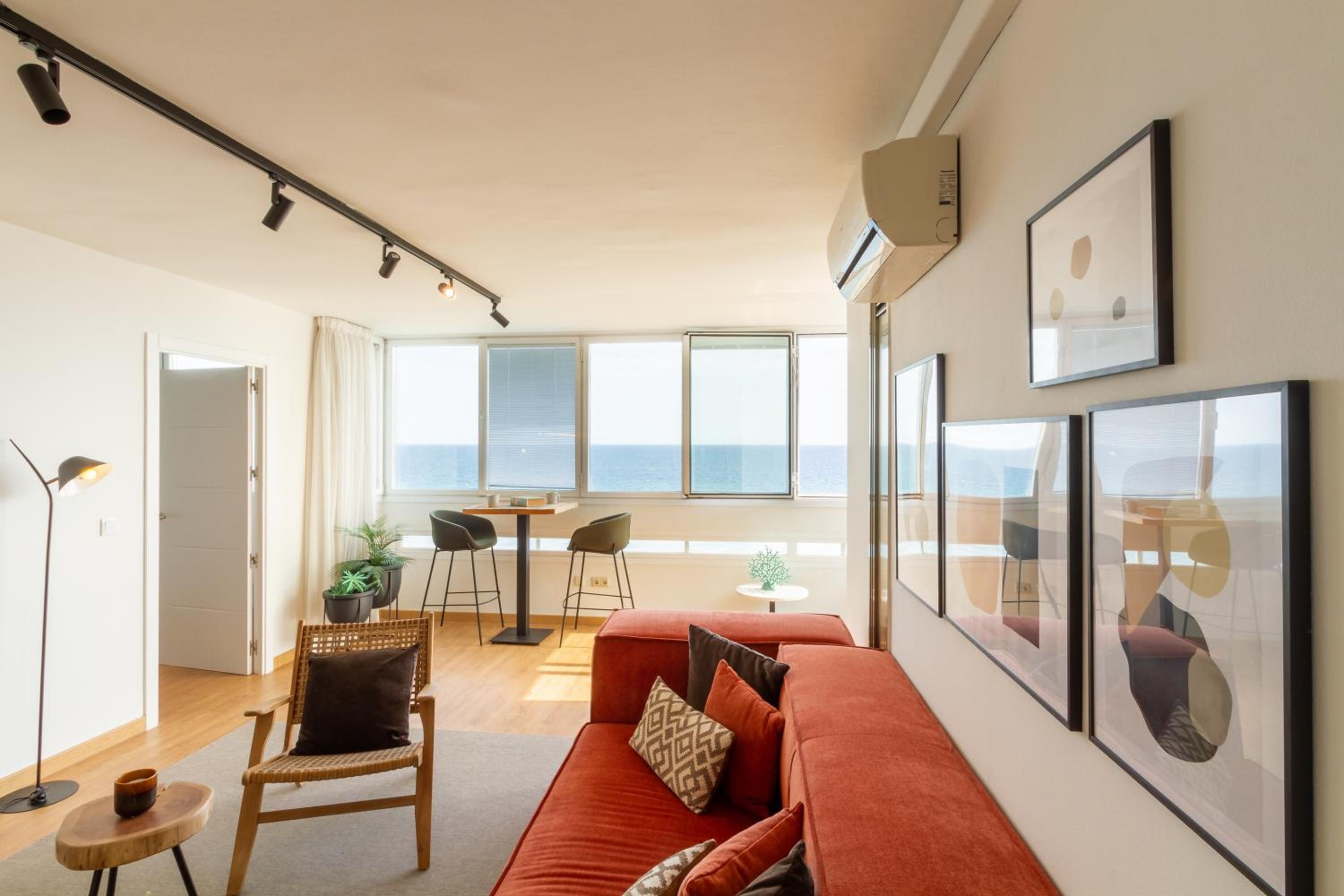 Marbella Vacations - MARBELLA BANUS SUITES - Marbella Marysol Beachfront Apartment I - Property Image 14