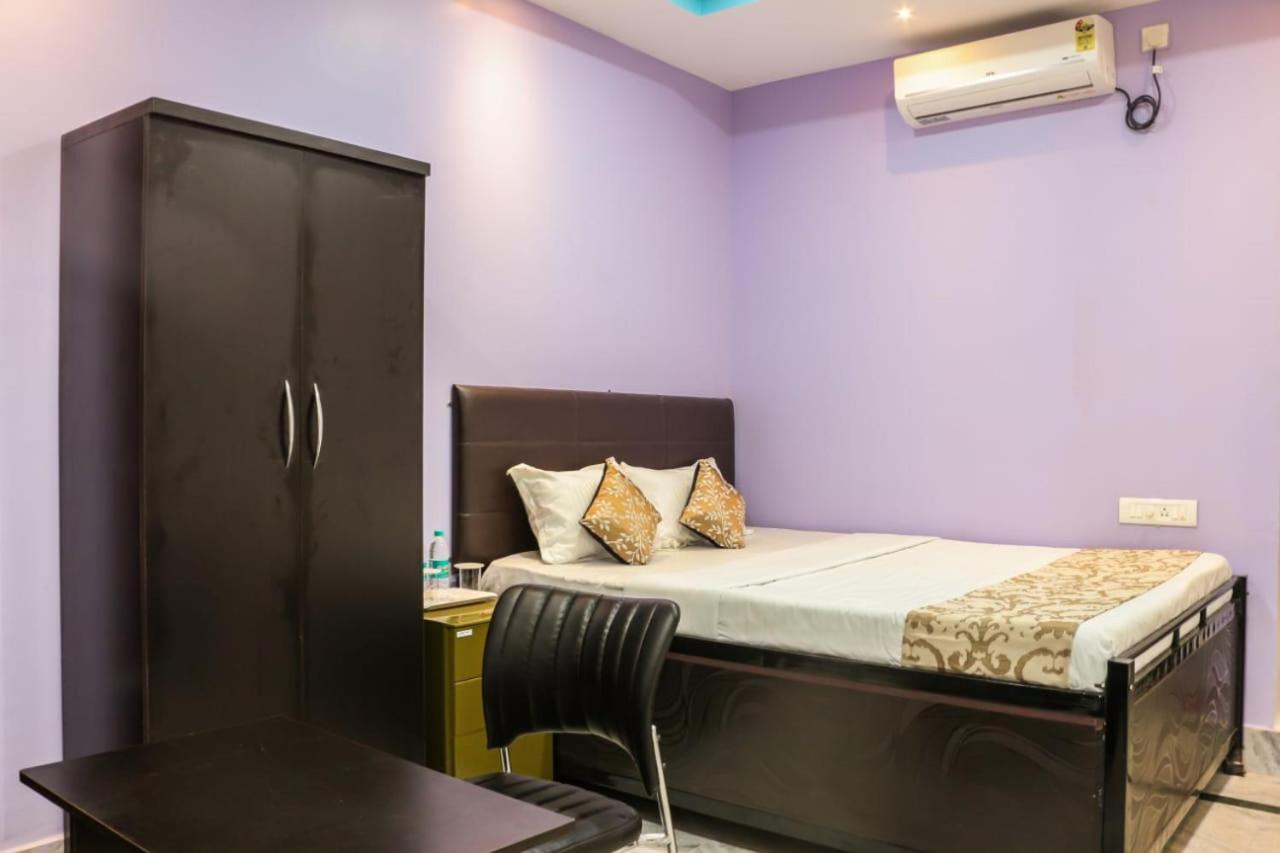 RK GUEST HOUSE view 5