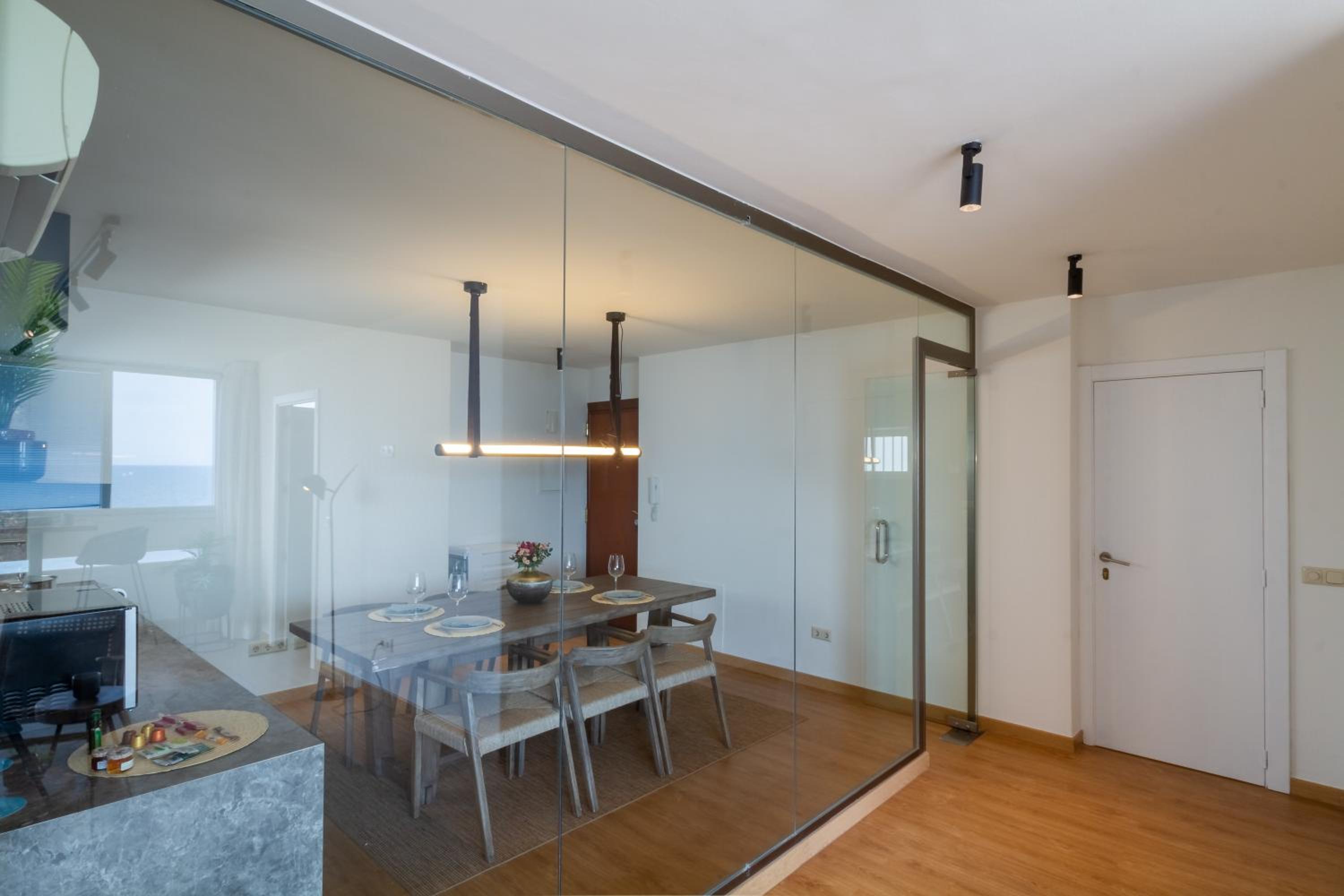 Marbella Vacations - MARBELLA BANUS SUITES - Marbella Marysol Beachfront Apartment I - Property Image 45
