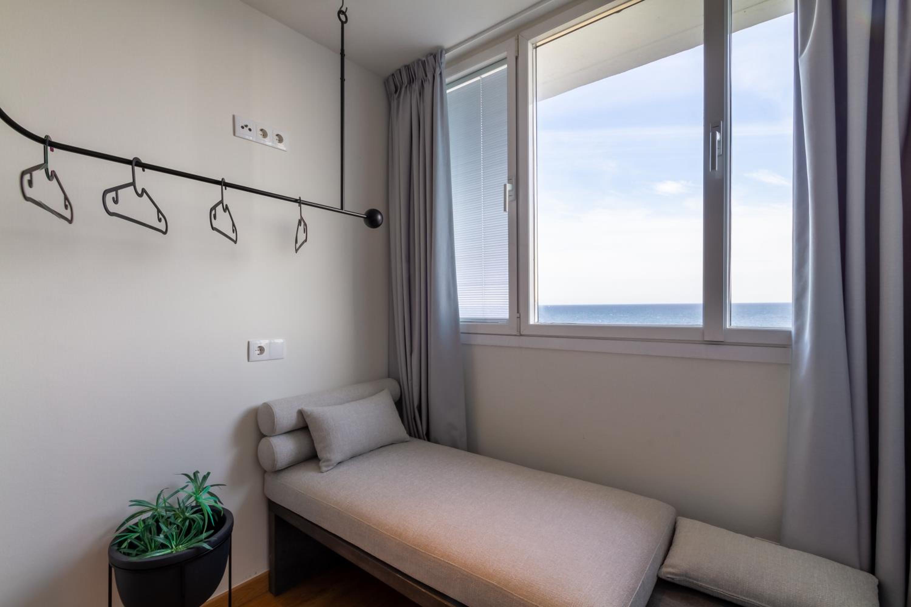 Marbella Vacations - MARBELLA BANUS SUITES - Marbella Marysol Beachfront Apartment I - Property Image 19