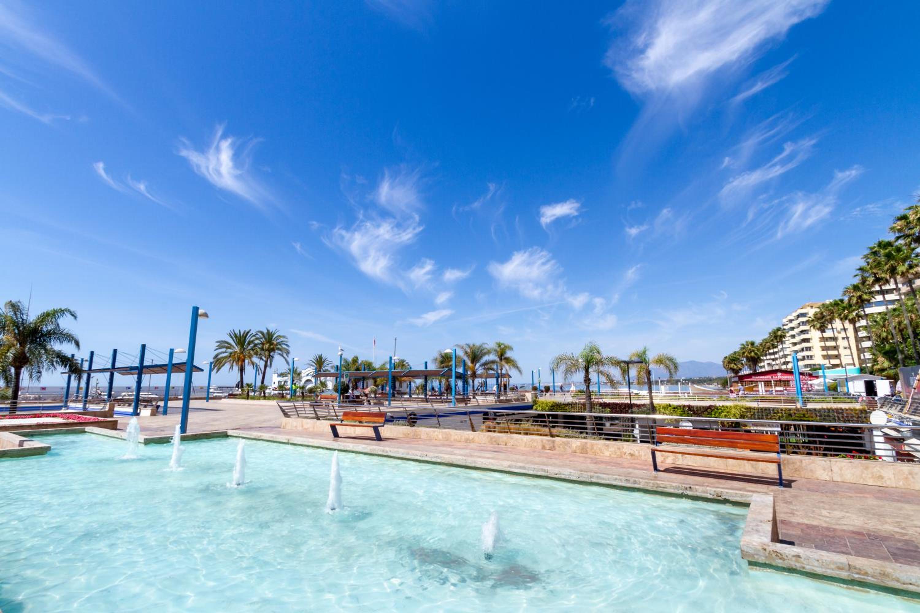 Marbella Vacations - MARBELLA BANUS SUITES - Marbella Marysol Beachfront Apartment I - Property Image 6