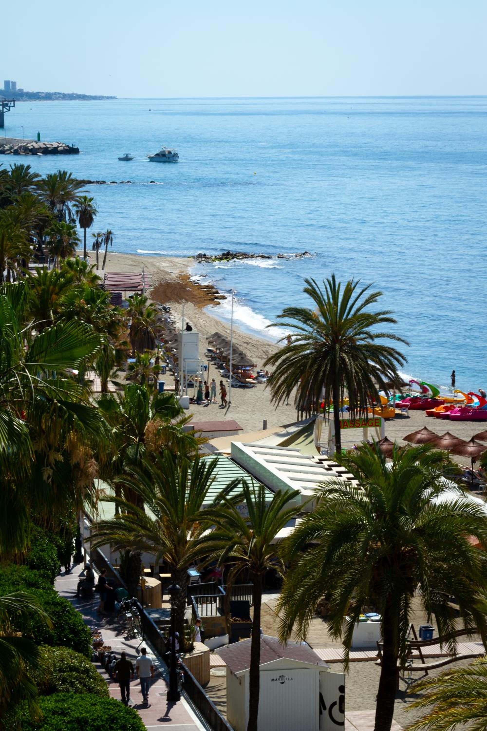 Marbella Vacations - MARBELLA BANUS SUITES - Marbella Marysol Beachfront Apartment I - Property Image 7