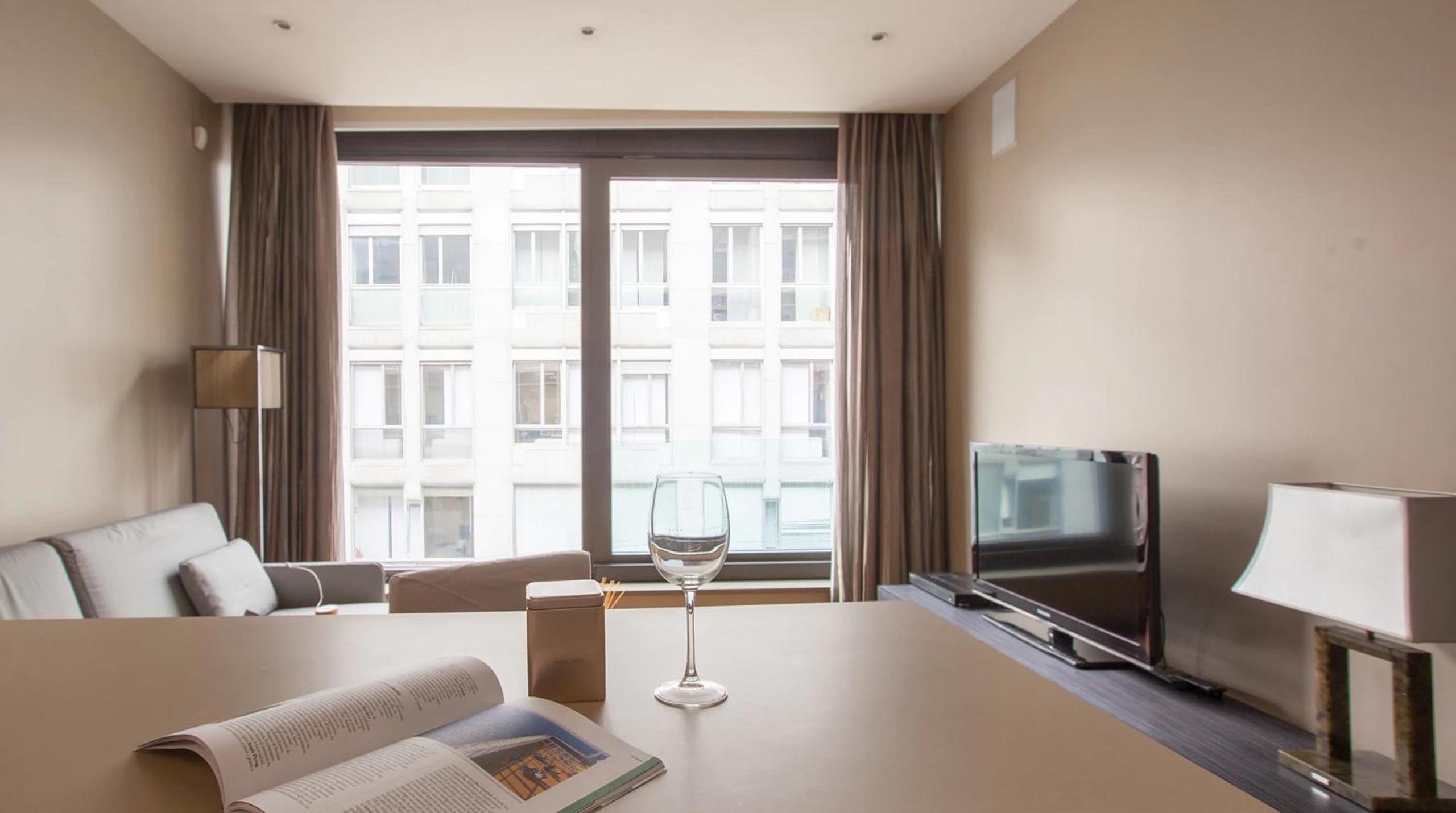 NJ Hotels & Apartments San Pietro all'orto 6