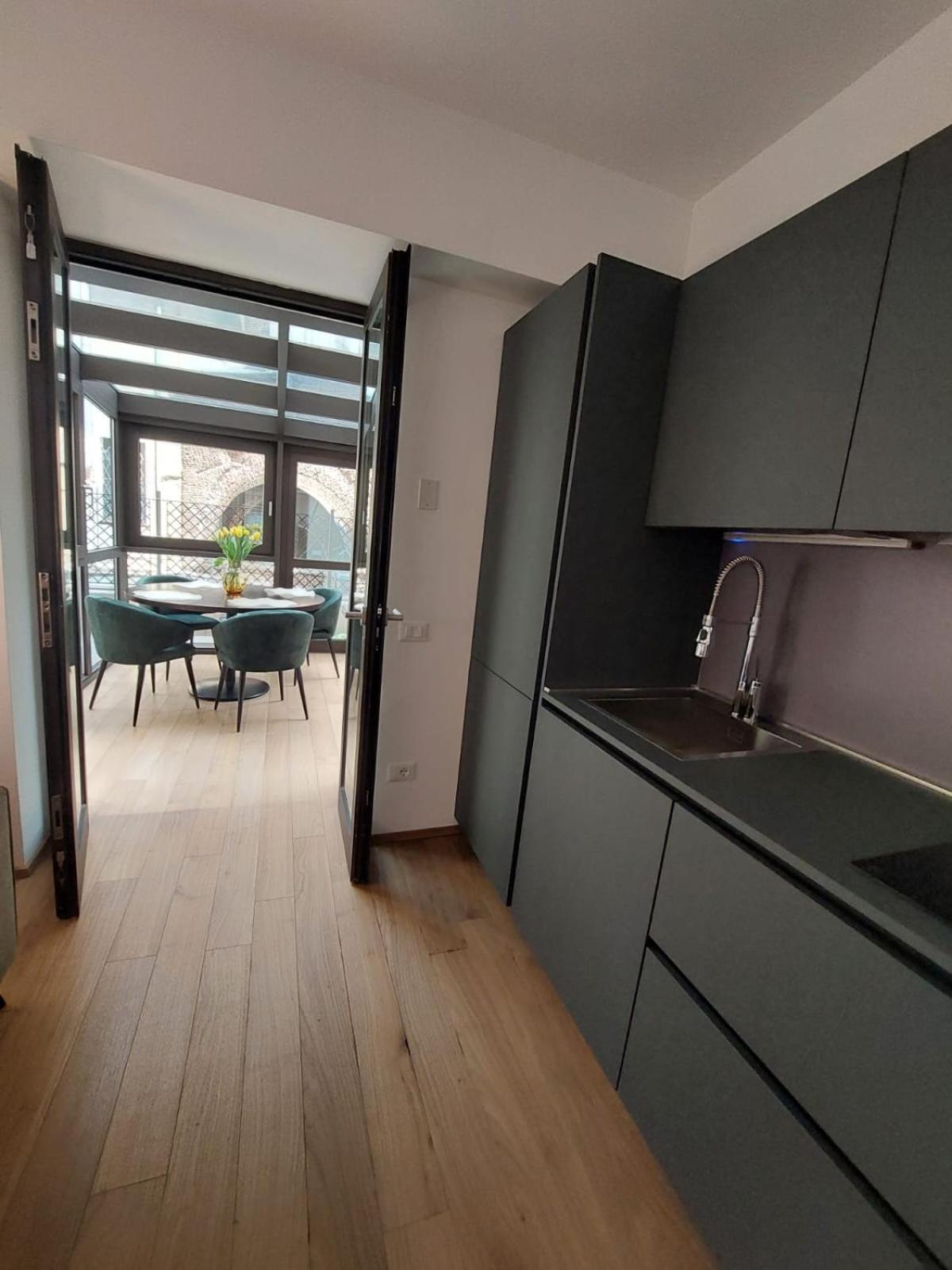 NJ Hotels & Apartments San Pietro all'orto 6