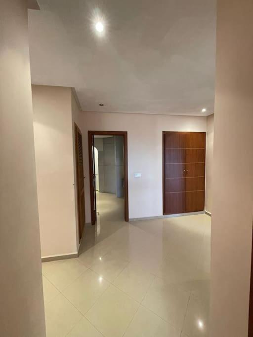 Superbe appartement en résidence, Meublé a louer. view 4