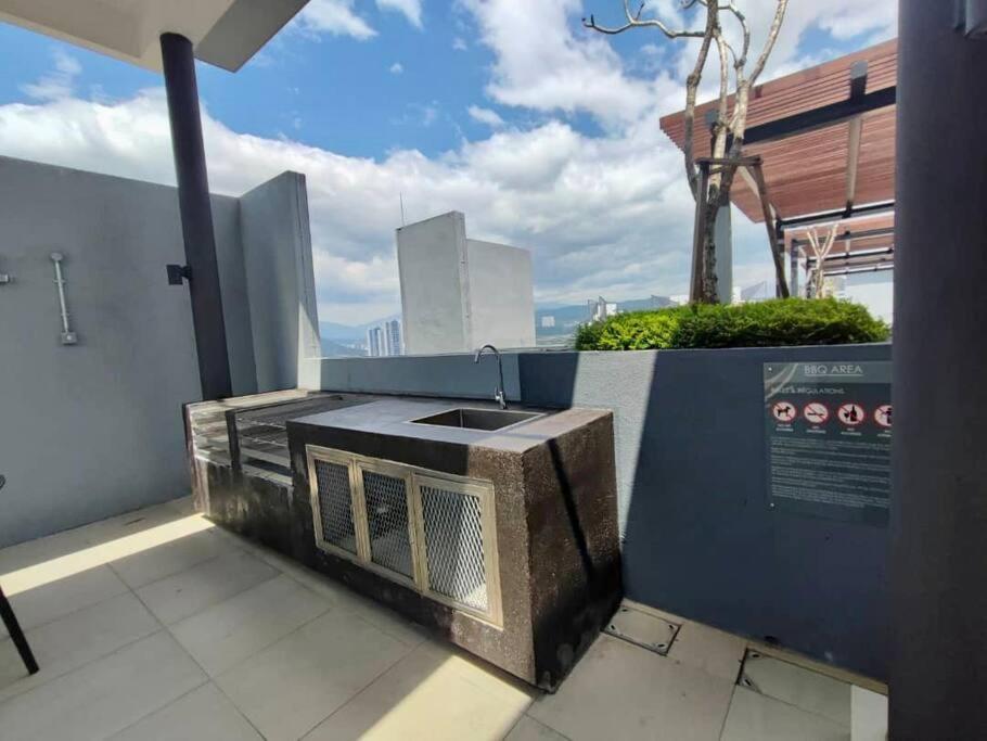 Neu Suites 3rdNvenue near KLCC - Cozy 2 Bedroom Apartment