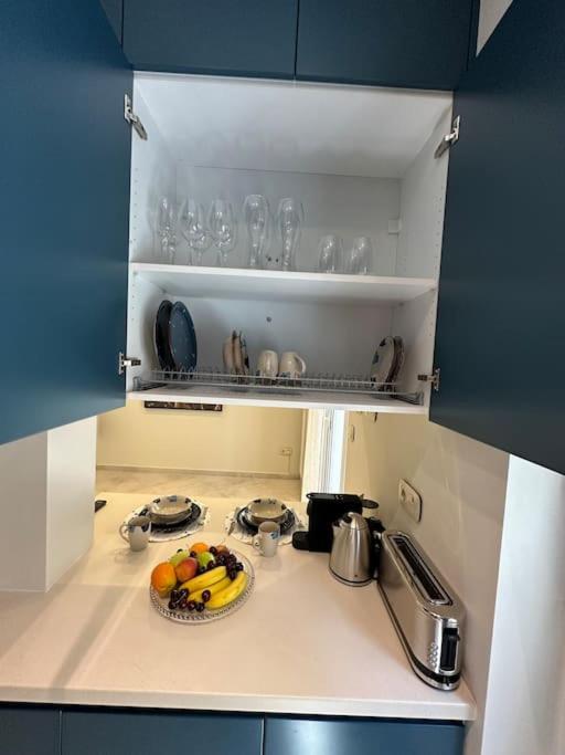The pearl of Athens, 1 km from the Acropolis