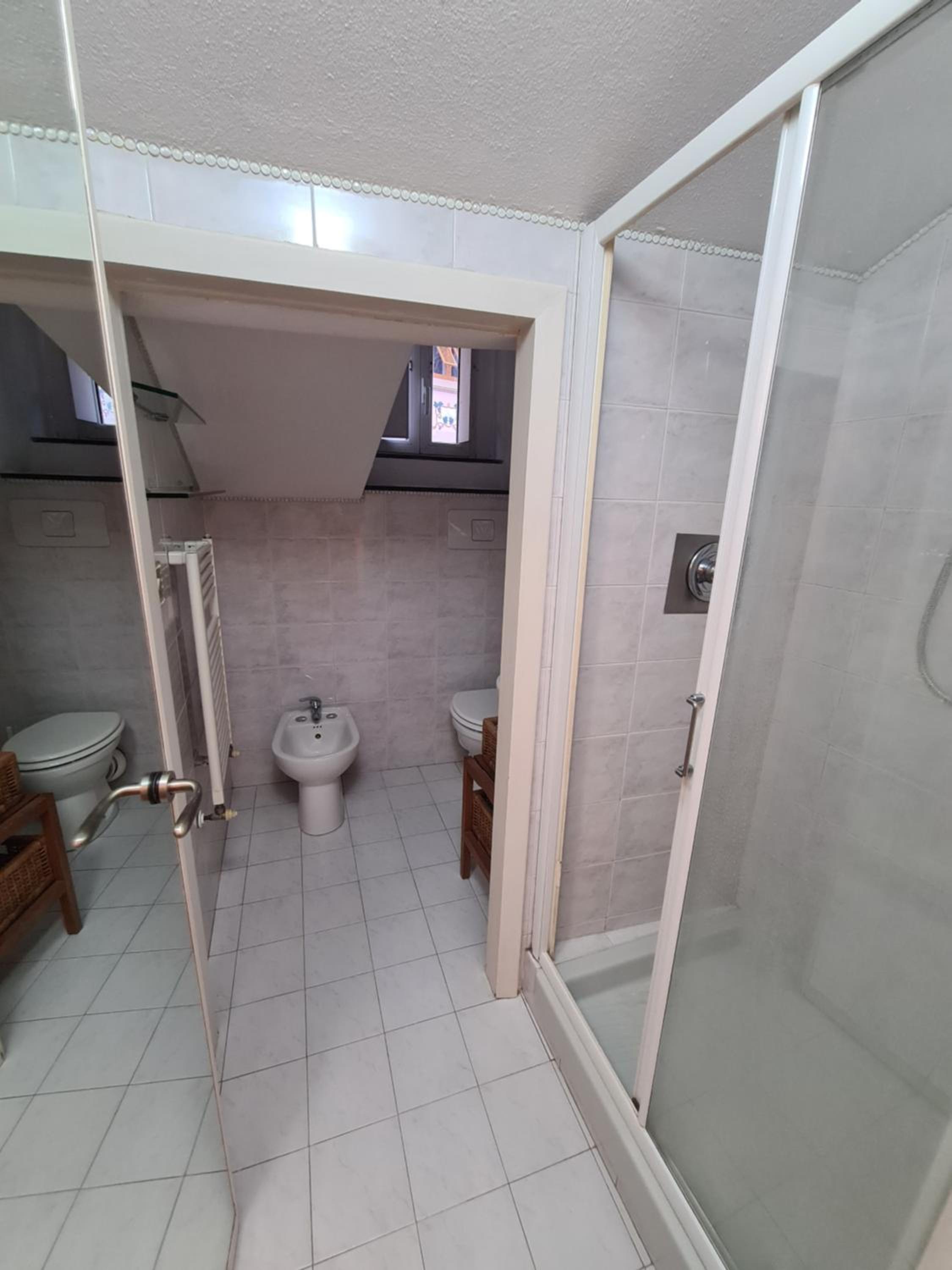 Inside Rapallo Apartment by PortofinoVacanze view 4