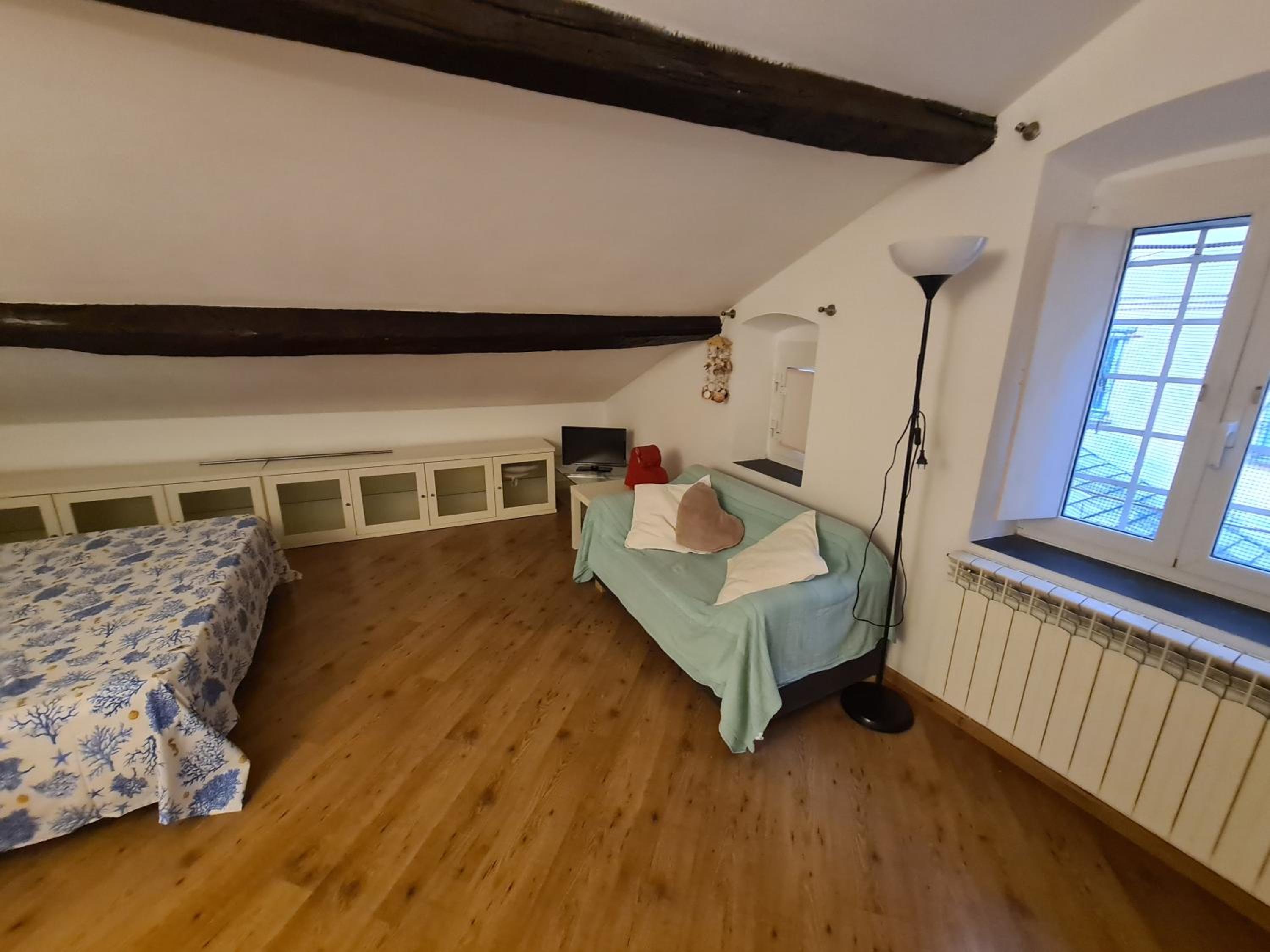 Inside Rapallo Apartment by PortofinoVacanze view 5