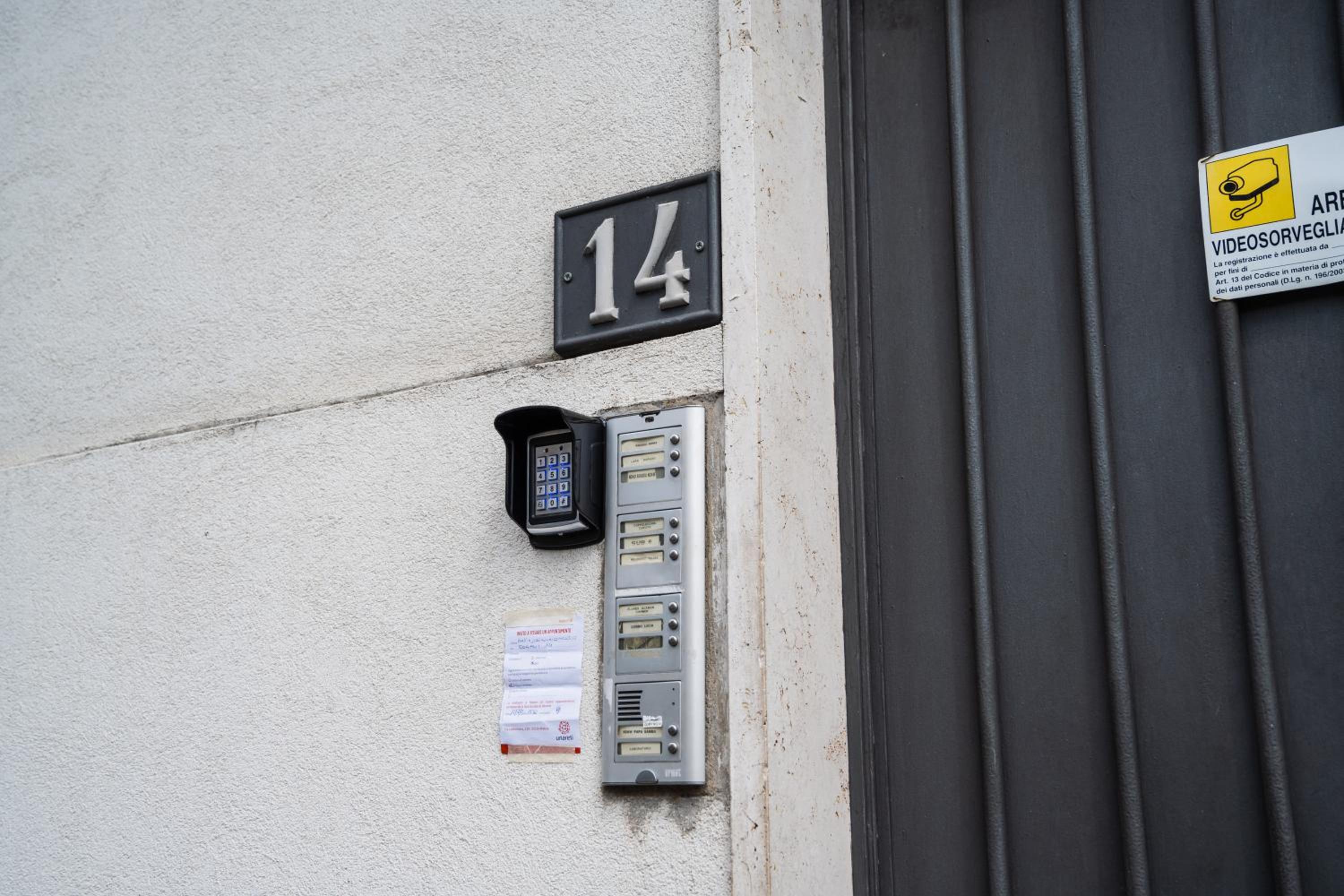SMART SUITE MILANO NEAR METRO